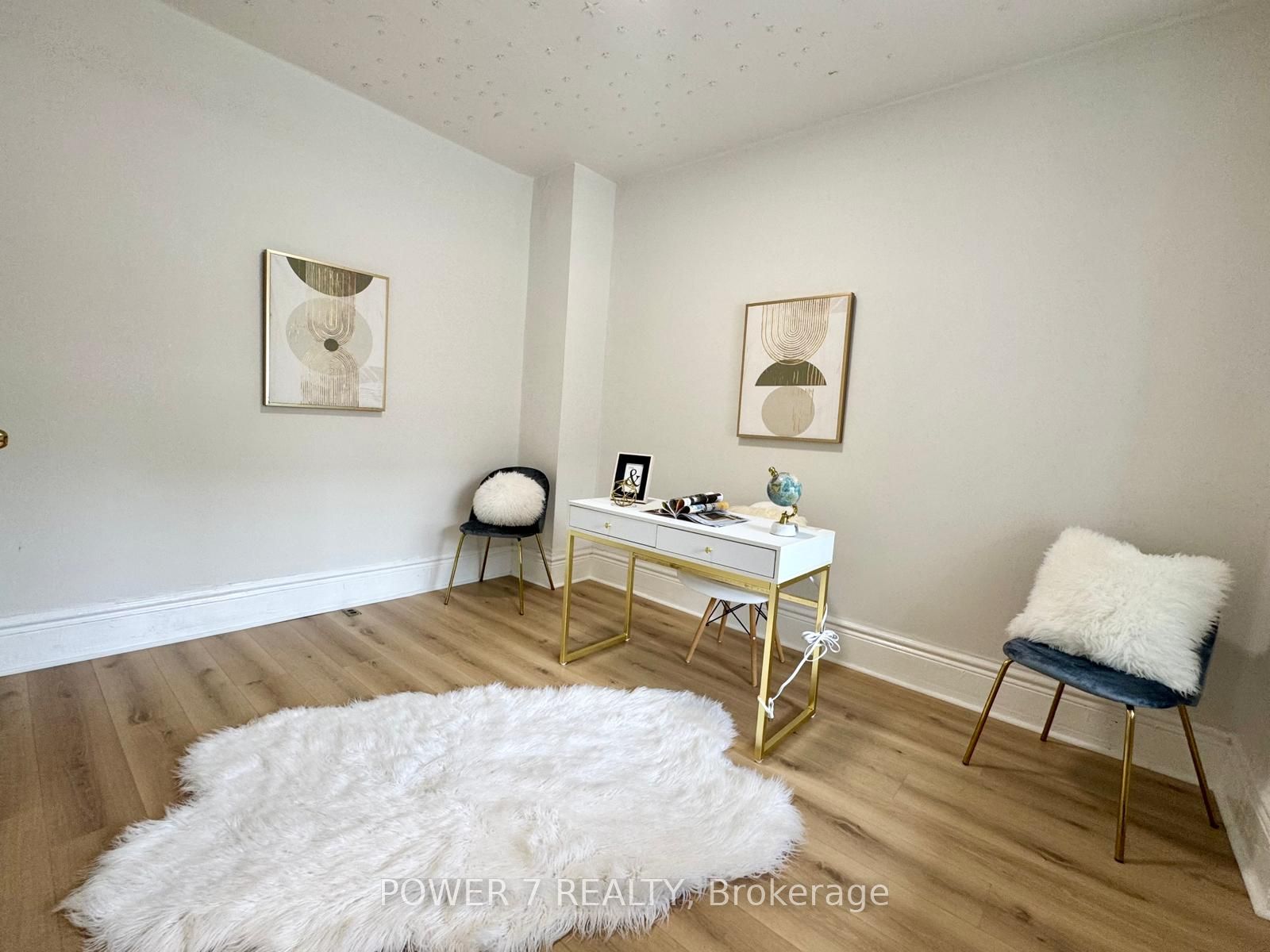 810 Ossington Avenue, Toronto, ON M6G 3V1 photo 4