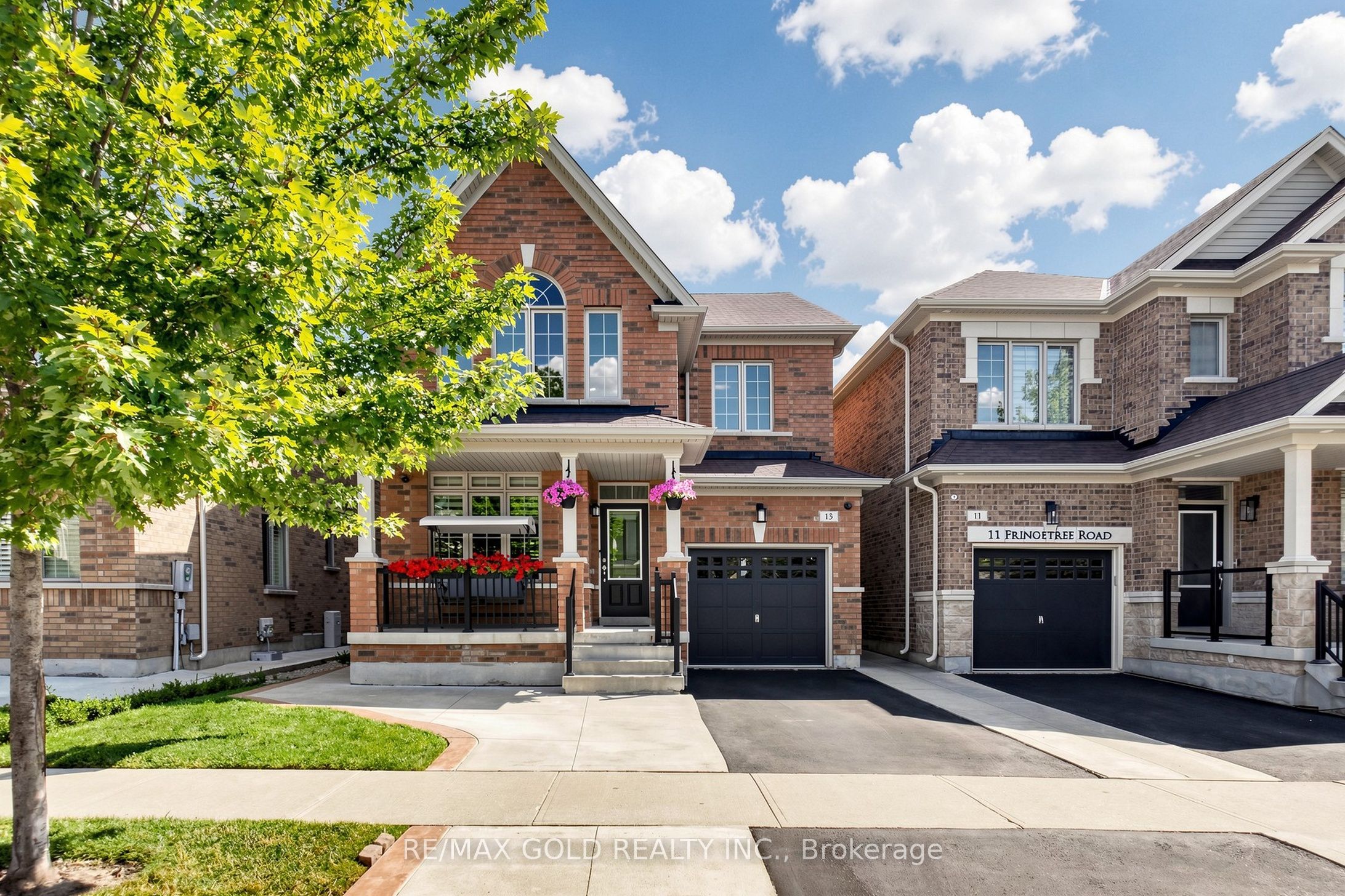 13 Fringetree Road, Brampton, ON L6R 3V8