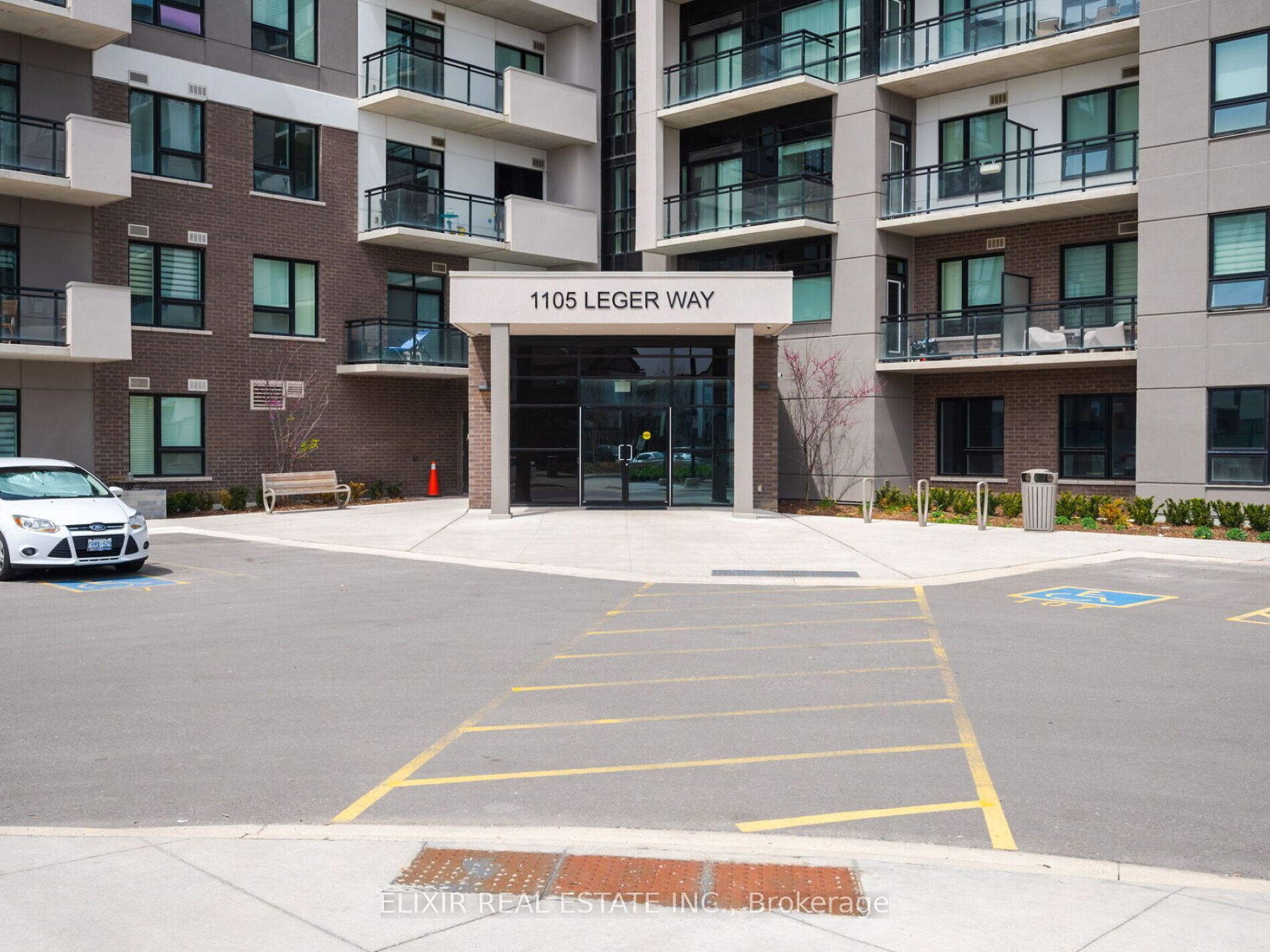 1105 Leger Way 129, Milton, ON L9E 1K7 photo 3