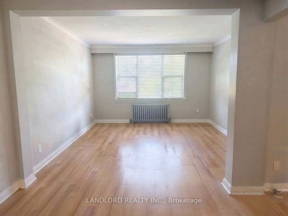 65 Fairfield Avenue A, Toronto, ON M8W 1R6 photo 4