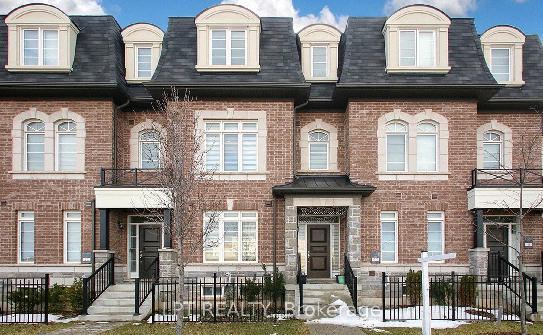 17 Gilford Street, Brampton, ON L6X 0E4