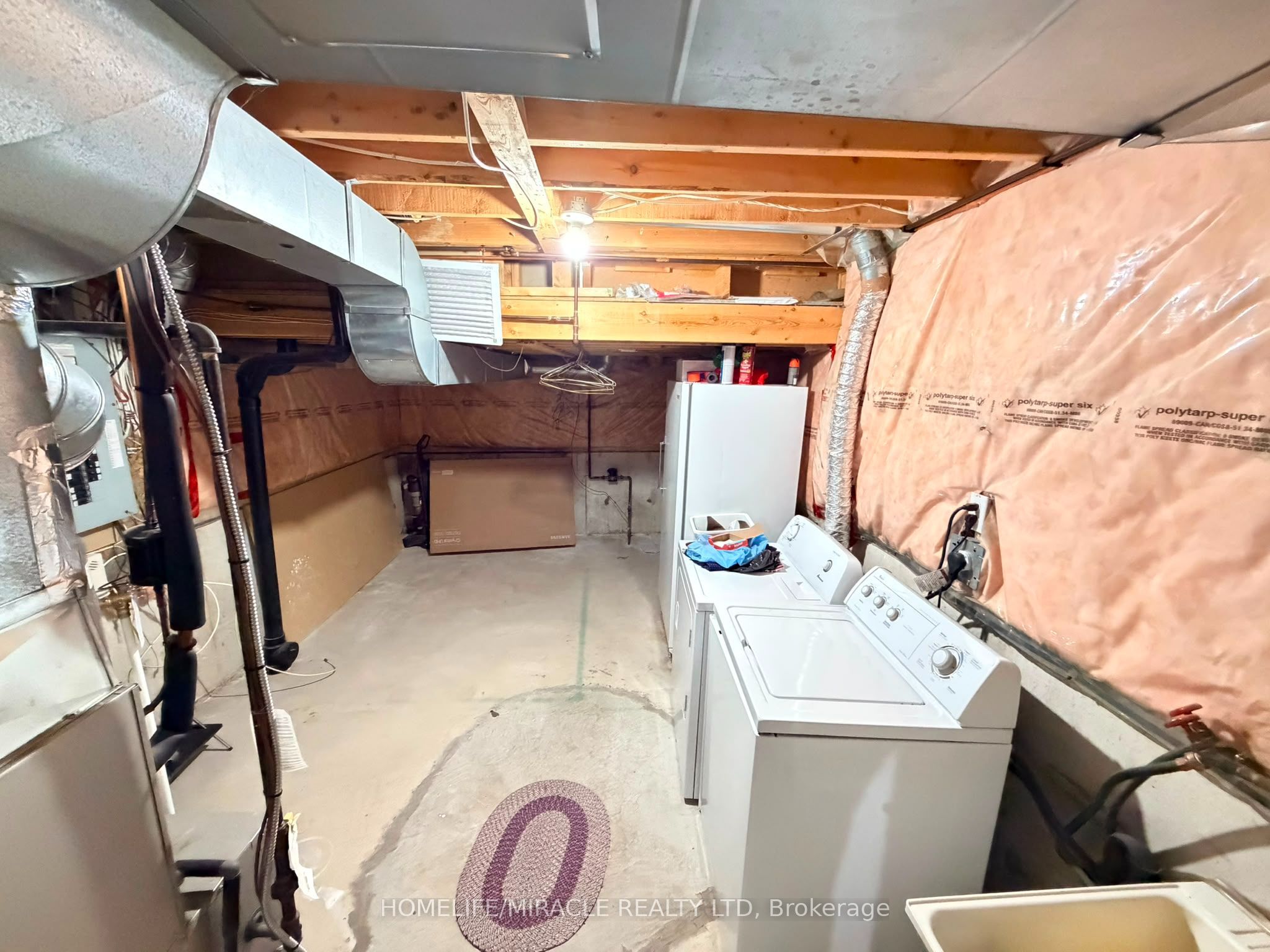 9 Farthingale Crescent, Brampton, ON L7A 1R3 photo 5