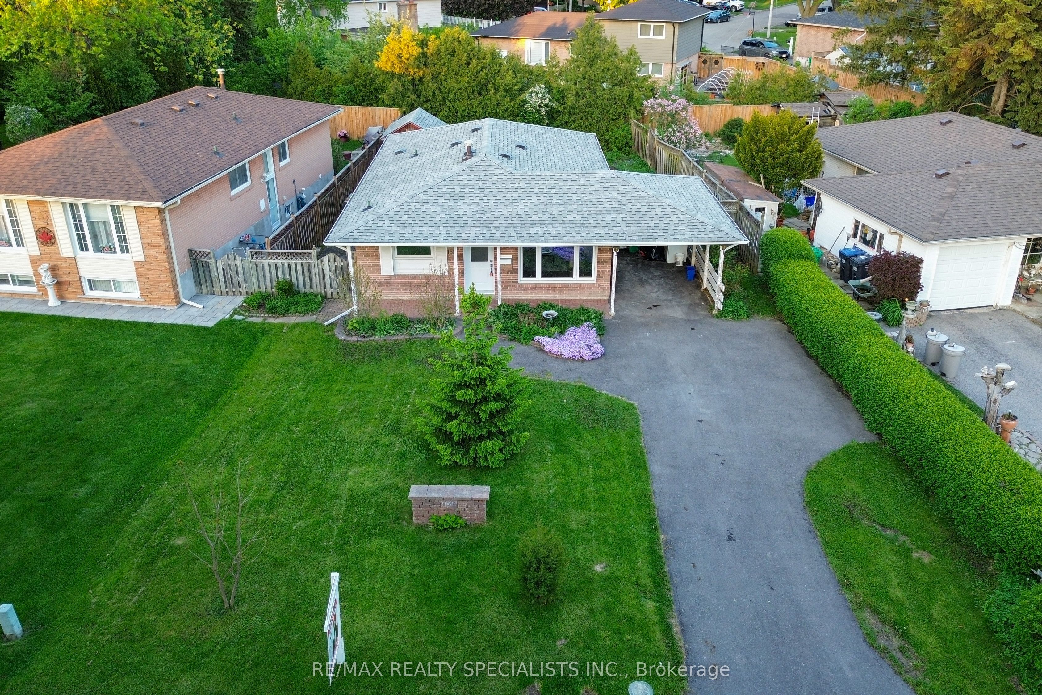 159 Bartley Bull Parkway, Brampton, ON L6W 2K1