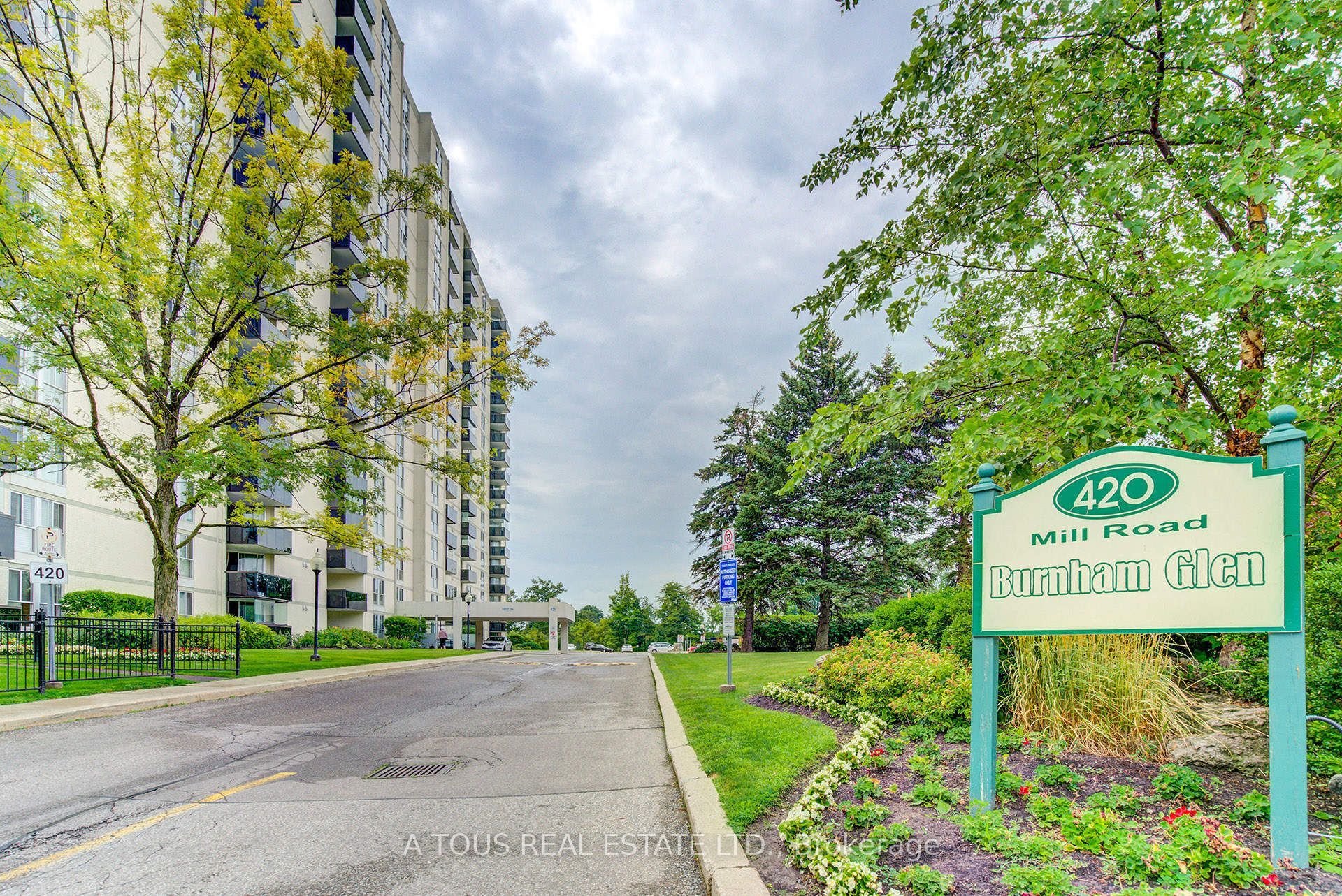 420 Mill Road 1103, Toronto, ON M9C 1Z1