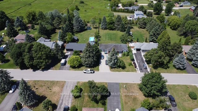 26 Davis Drive, Caledon, ON L7K 0C6 photo 4