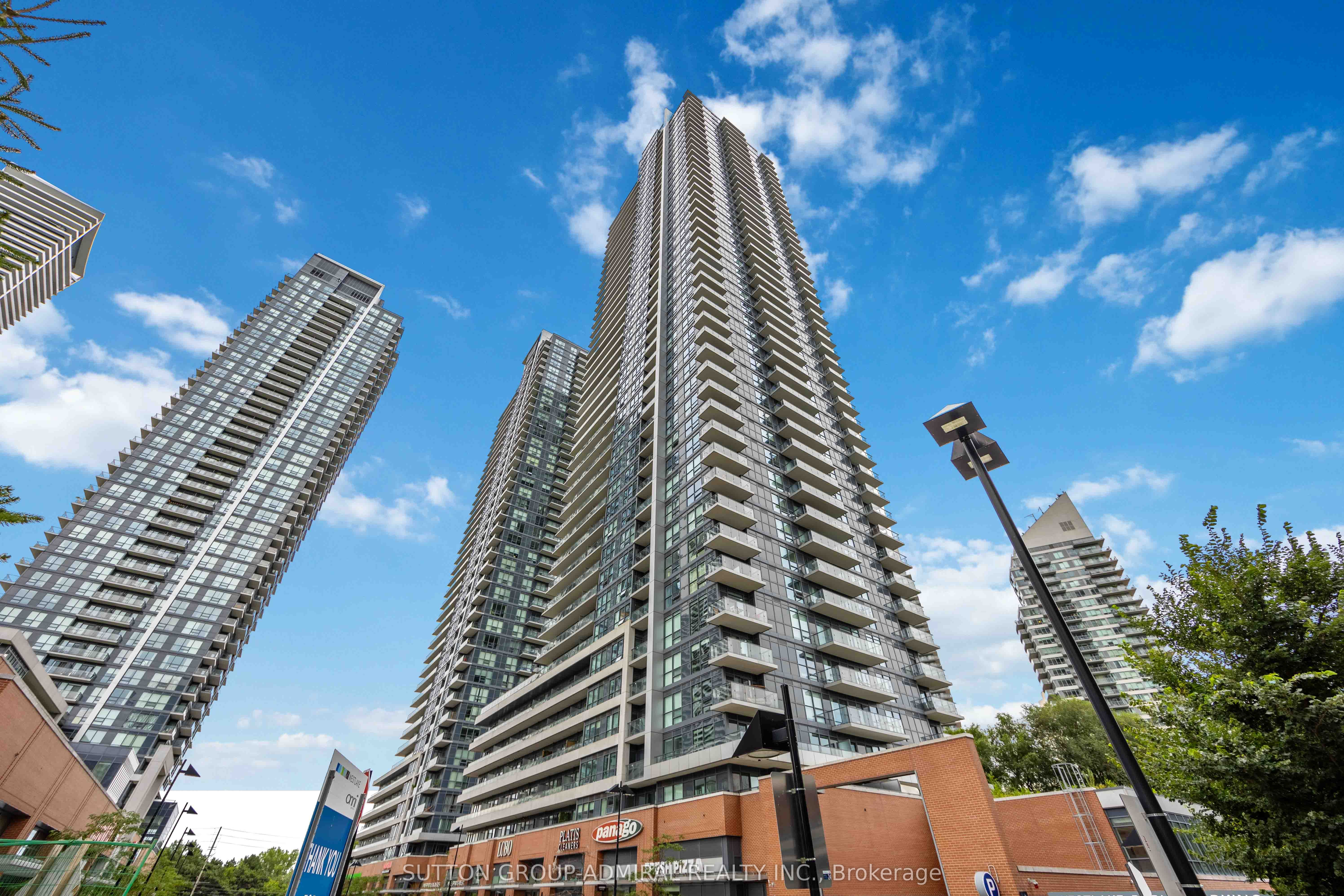 2220 Lake Shore Boulevard W 2806, Toronto, ON M8V 0C1 photo 2