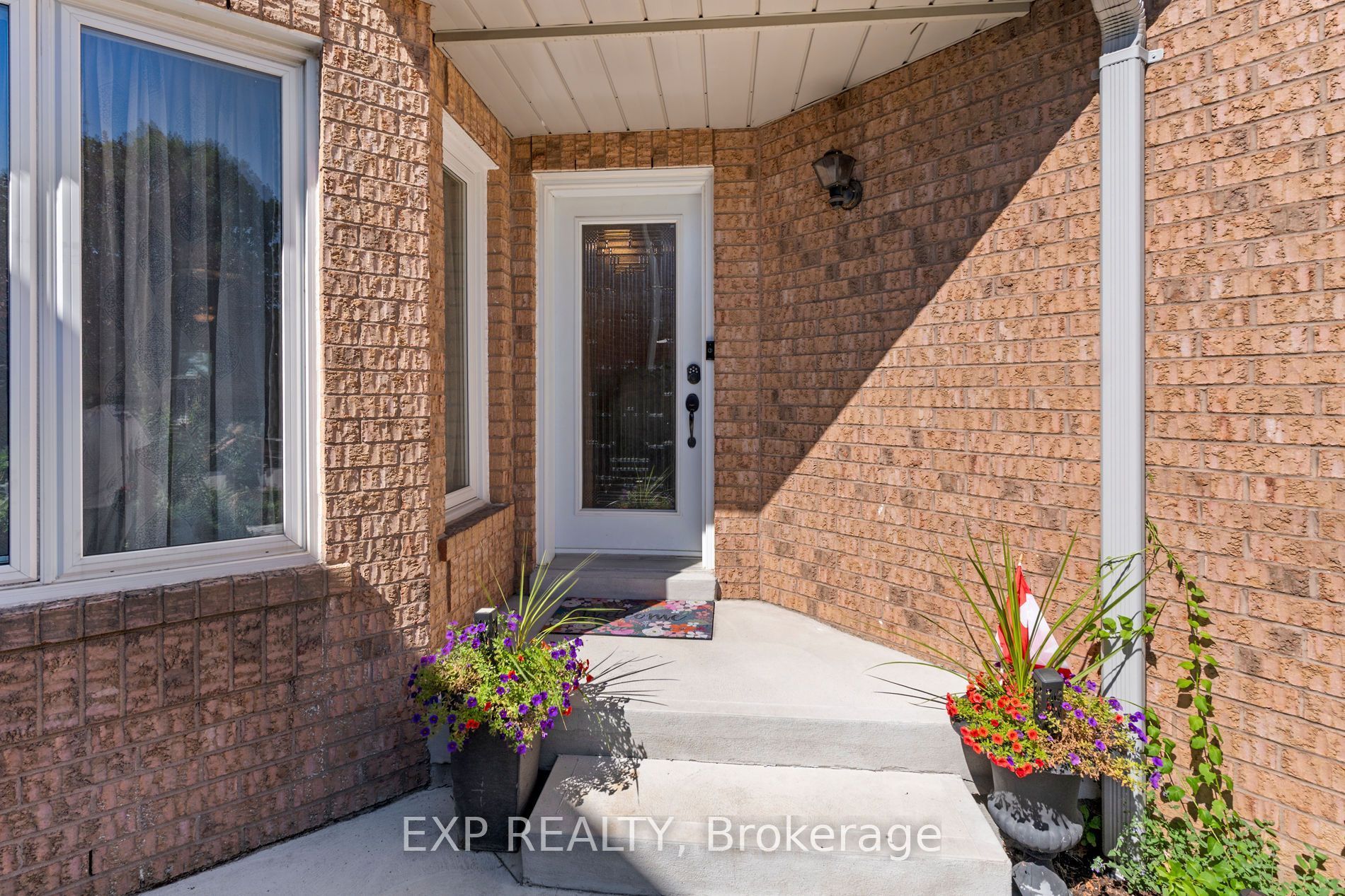 6192 Duford Drive, Mississauga, ON L5V 1A5 photo 3