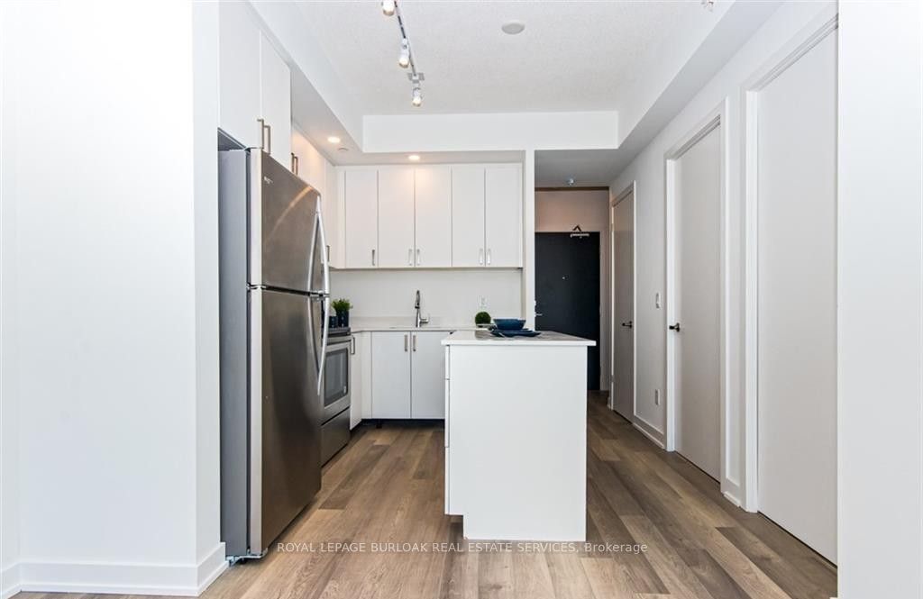 5240 Dundas Street B505, Burlington, ON L7L 0J6 photo 3