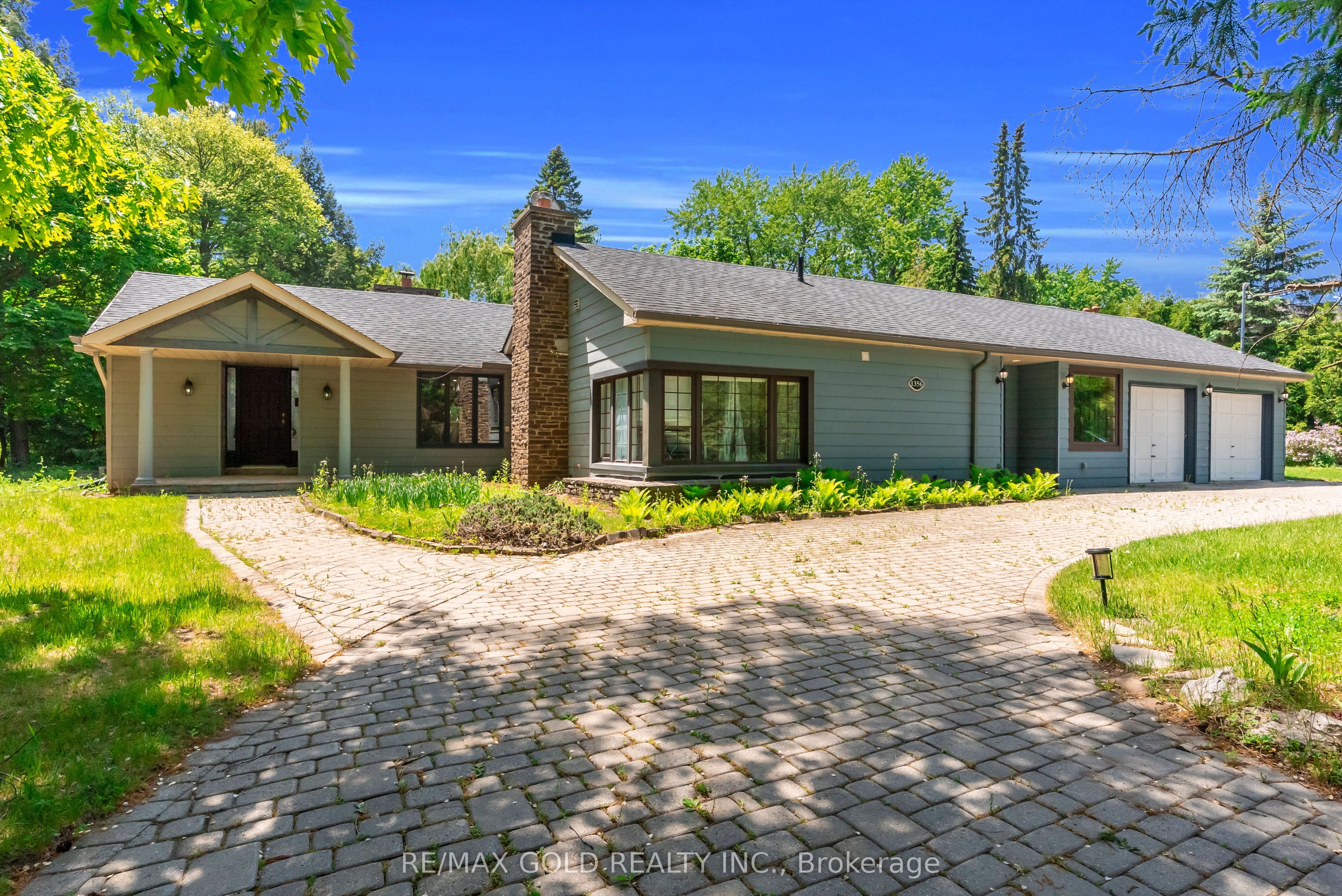 1356 Oak Lane, Mississauga, ON L5H 2X7