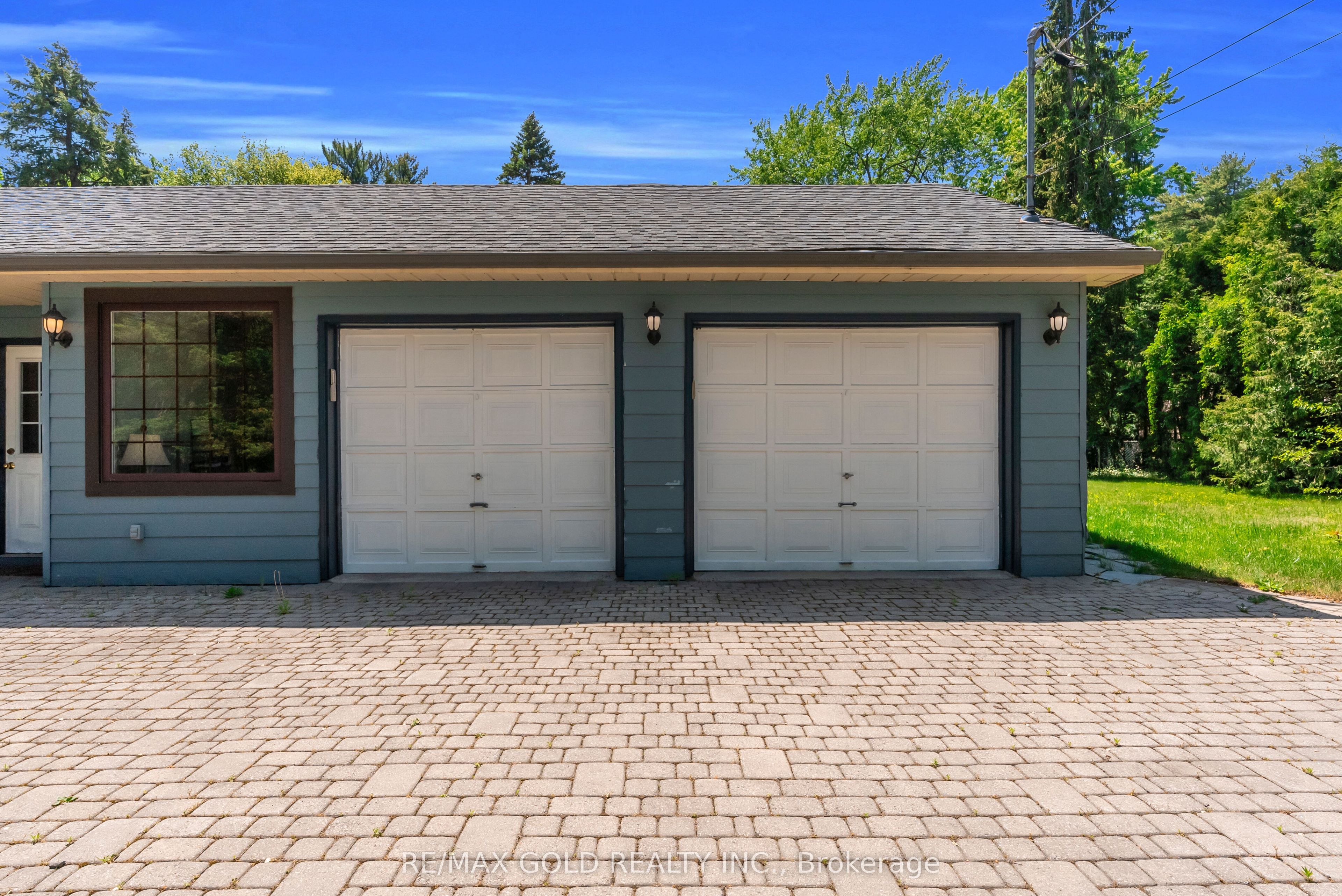 1356 Oak Lane, Mississauga, ON L5H 2X7 photo 3