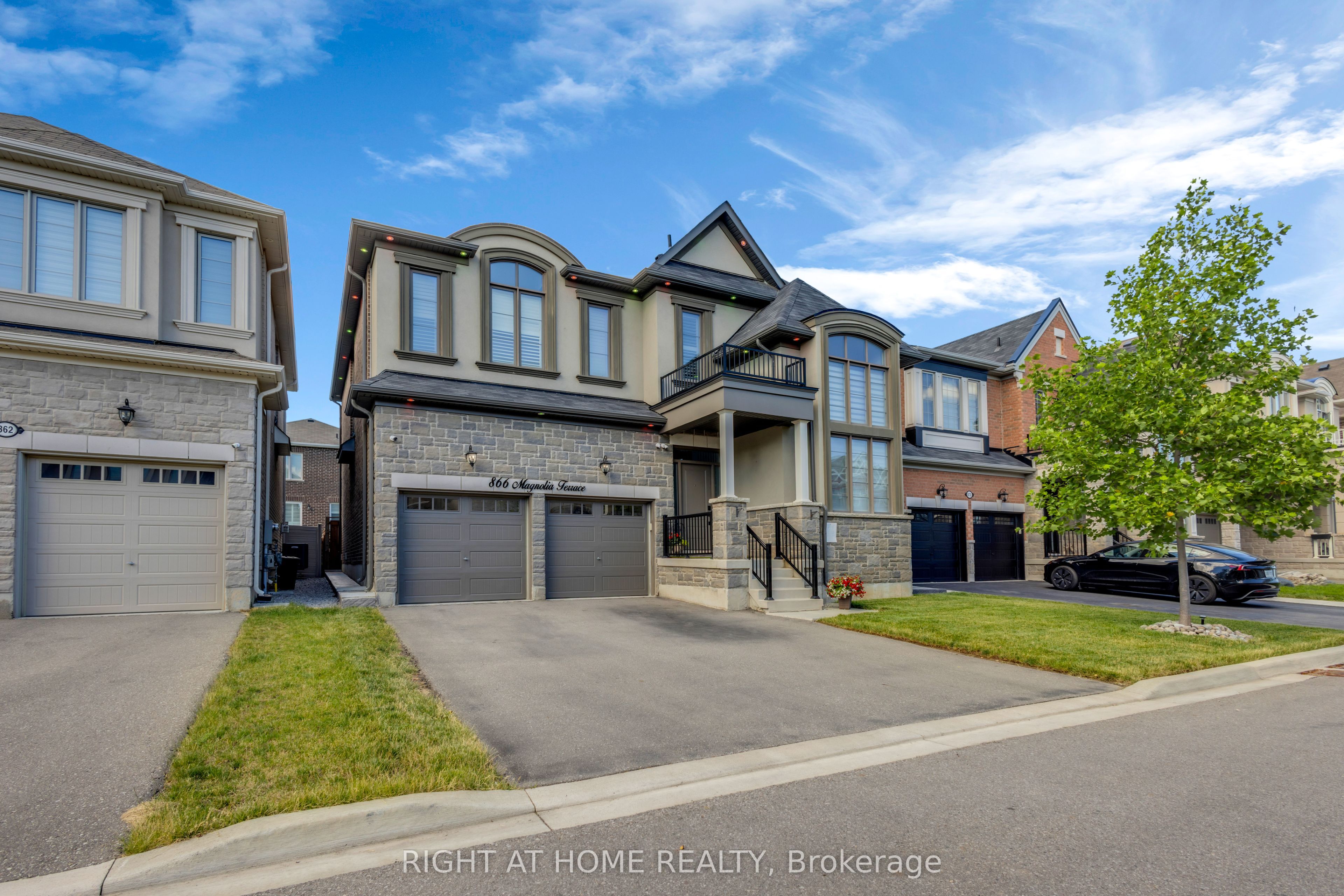 866 Magnolia Terrace, Milton, ON L9E 1R2 photo 4