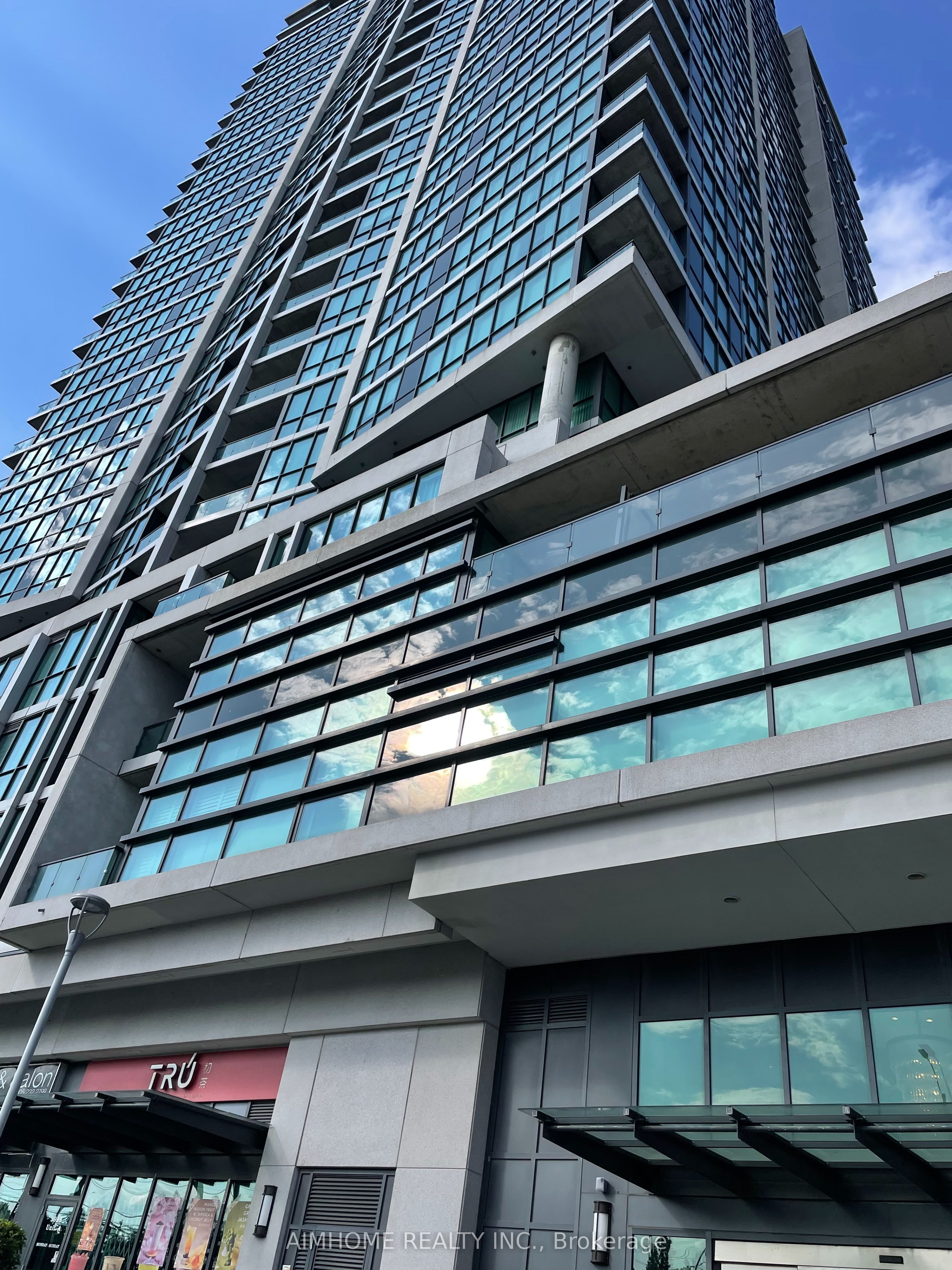 3985 Grand Park Drive 1112, Mississauga, ON L5B 0H8