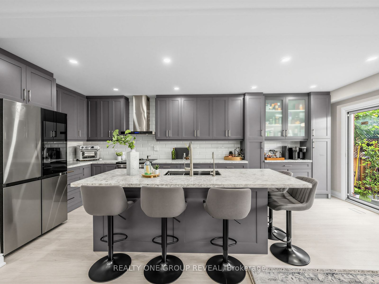 6122 Coxswain Crescent, Mississauga, ON L5V 2Z8 photo 5