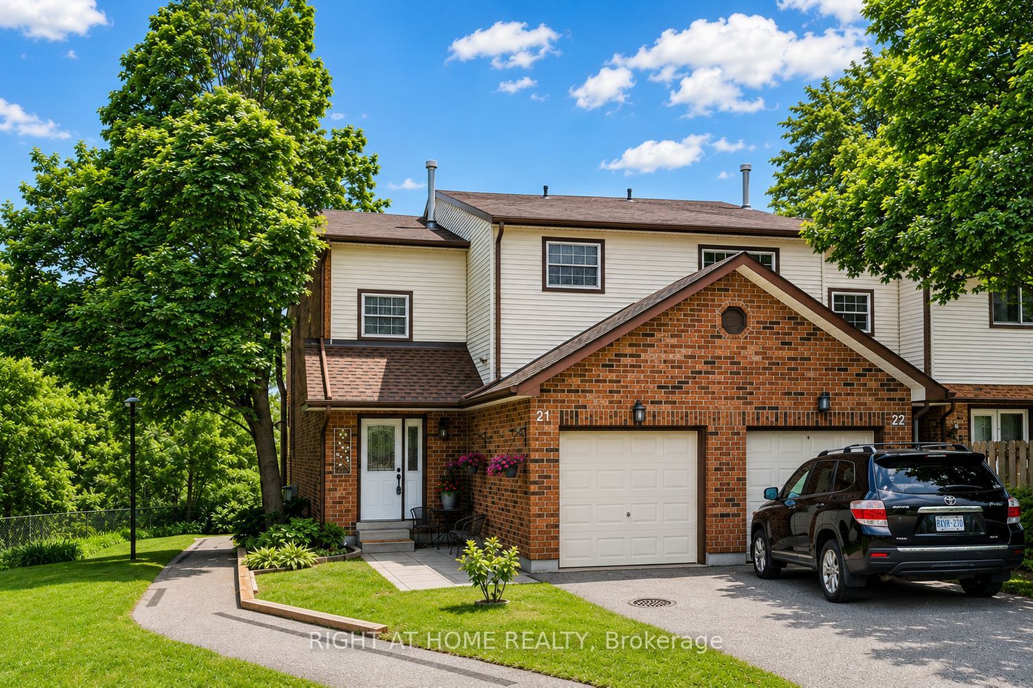 2065 Amherst Heights Court 21, Burlington, ON L7P 4R8