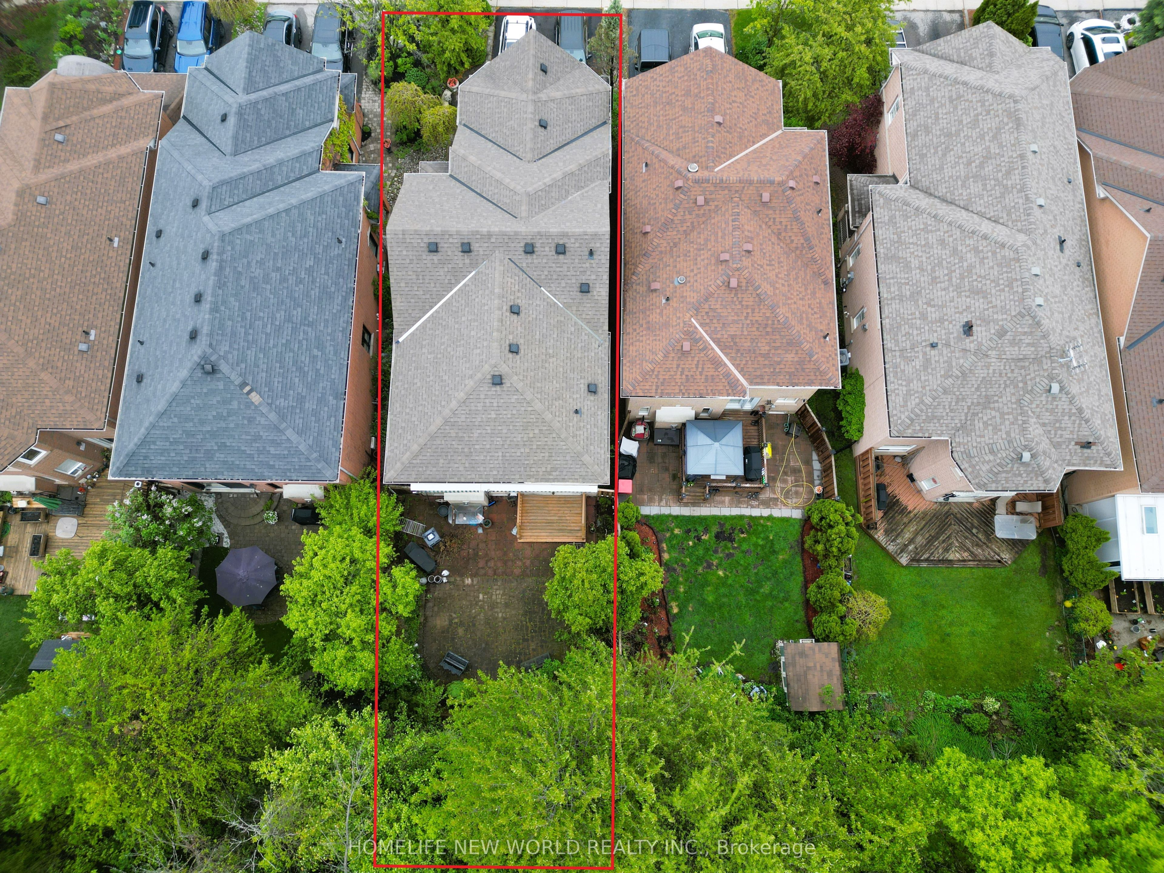 2326 Yorktown Circle, Mississauga, ON L5M 5Y2 photo 3