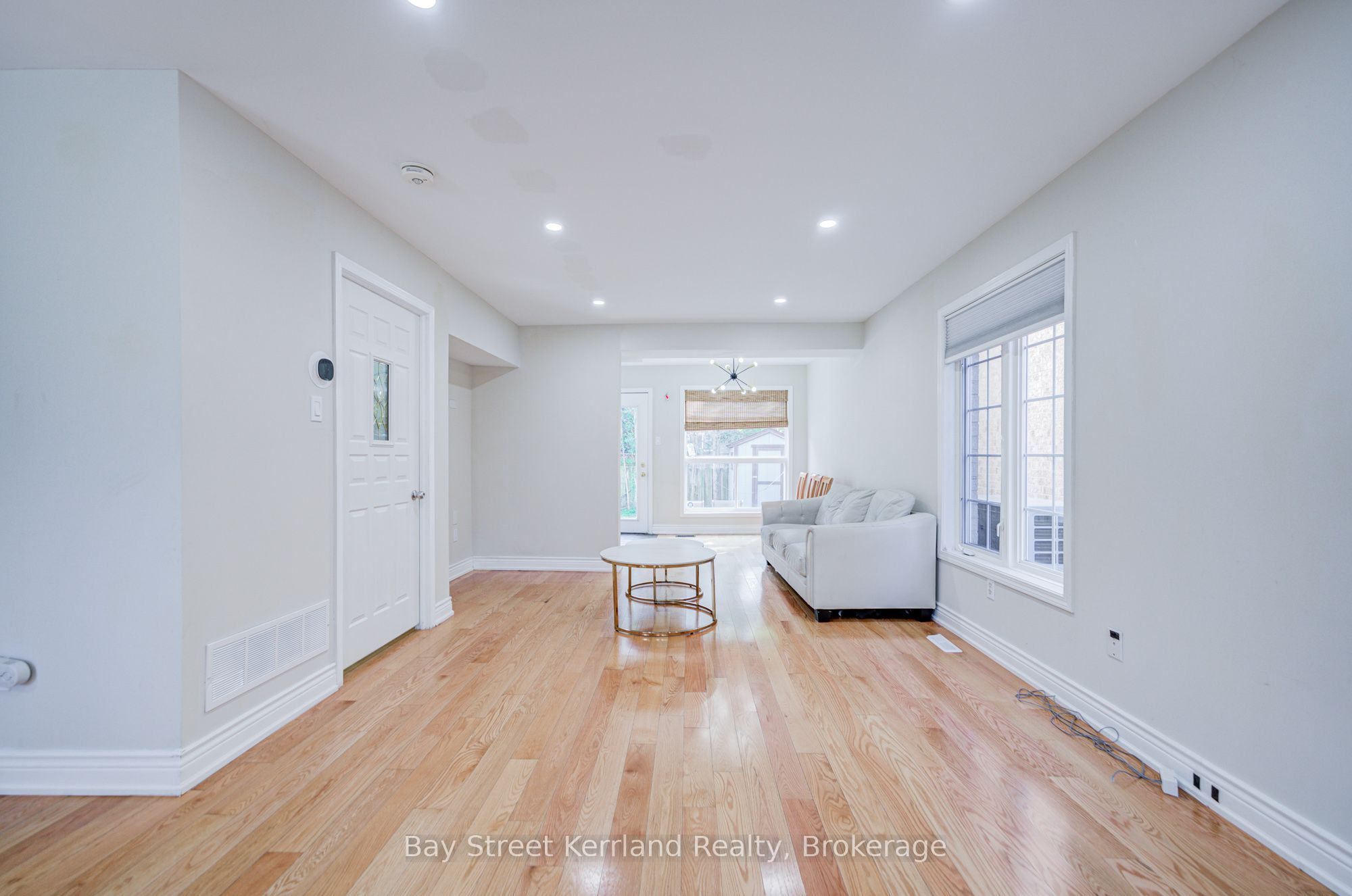 2320 Proudfoot Trail, Oakville, ON L6M 3Y2 photo 4