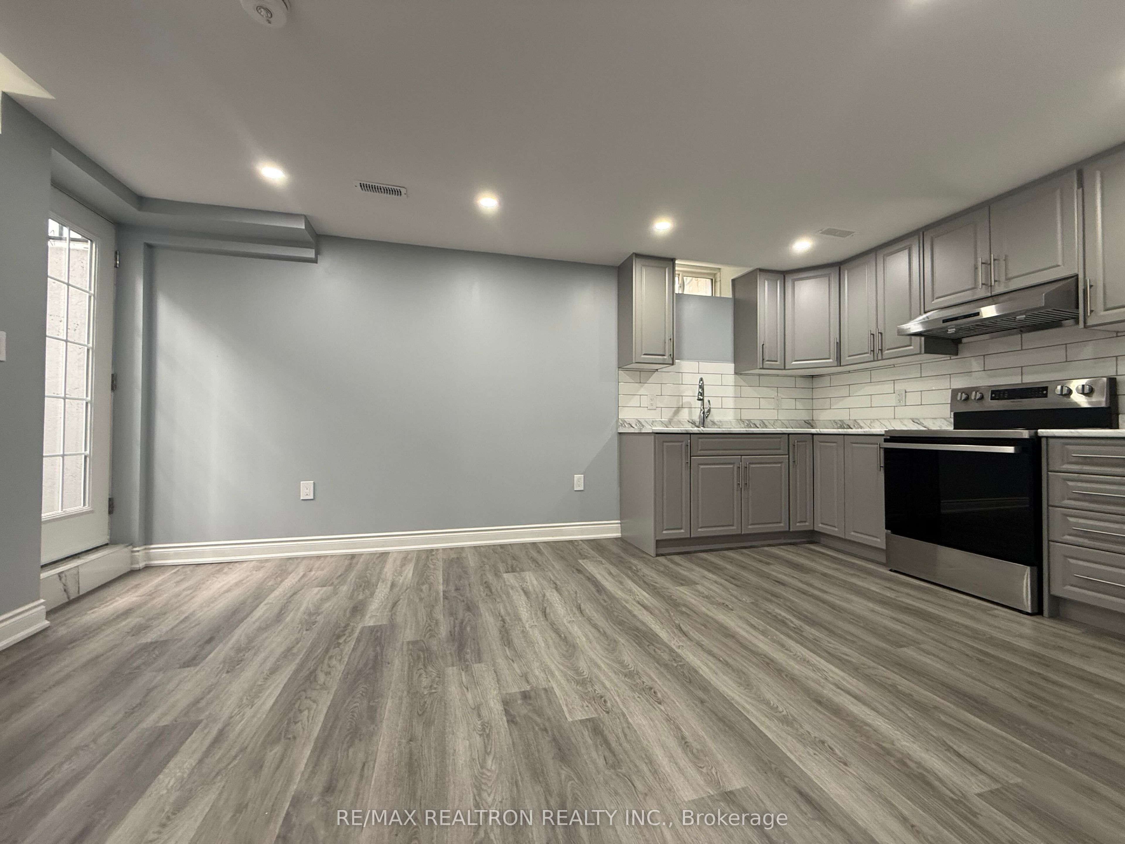 34 Nostalgia Court Basement Unit, Brampton, ON L6X 5C6 photo 5