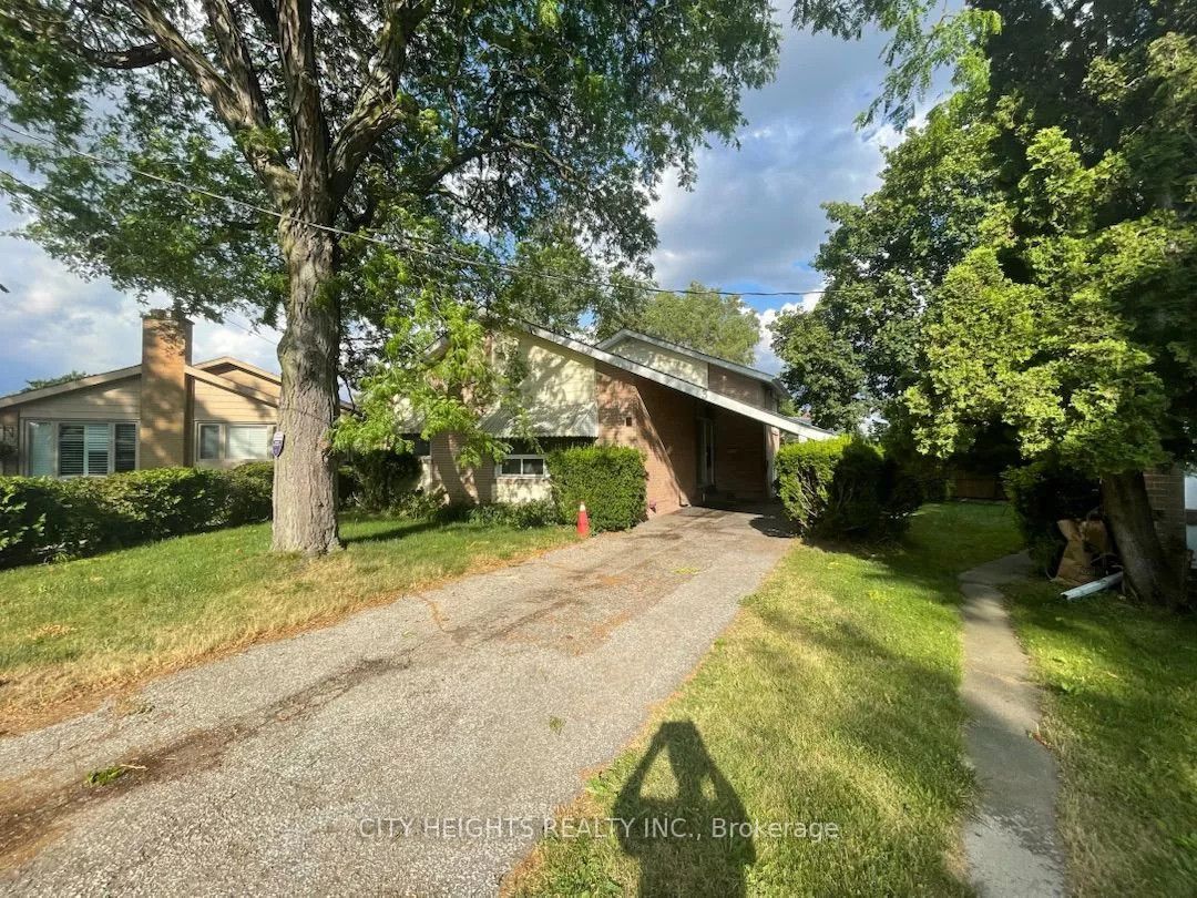 3 Bondhead Place, Toronto, ON M9V 2L9 photo 2