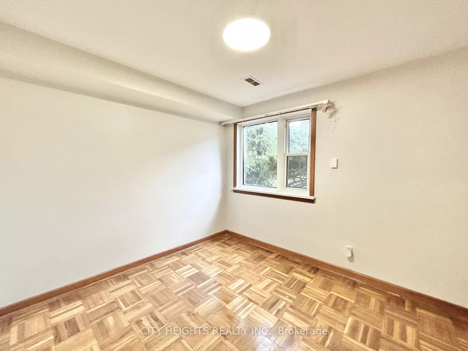 3 Bondhead Place, Toronto, ON M9V 2L9 photo 5
