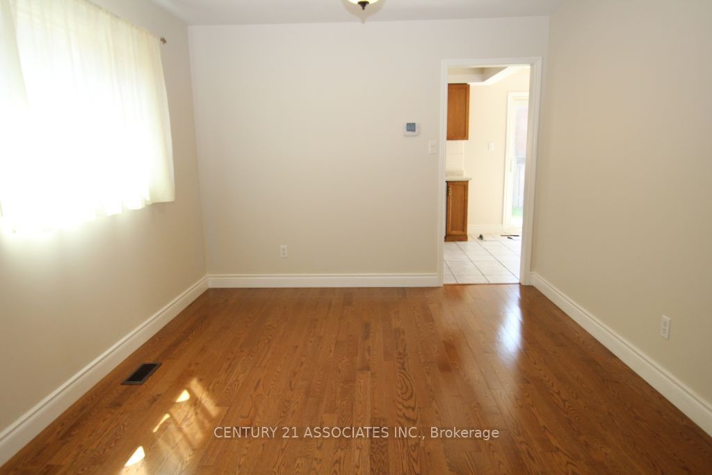36 Bent Tree Court, Brampton, ON L6Y 4H6 photo 5