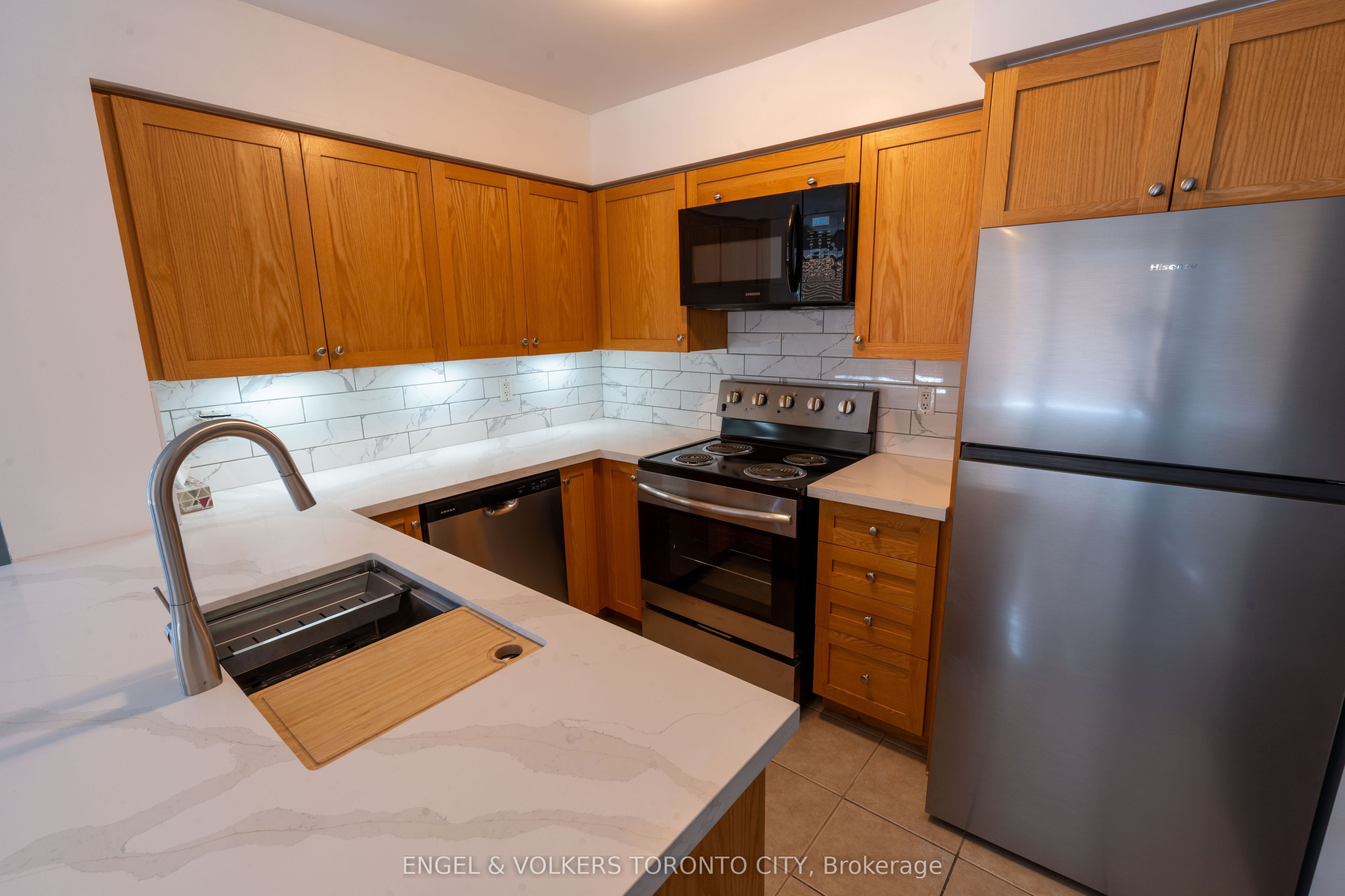 2772 Keele Street 711, Toronto, ON M3M 0A3 photo 4