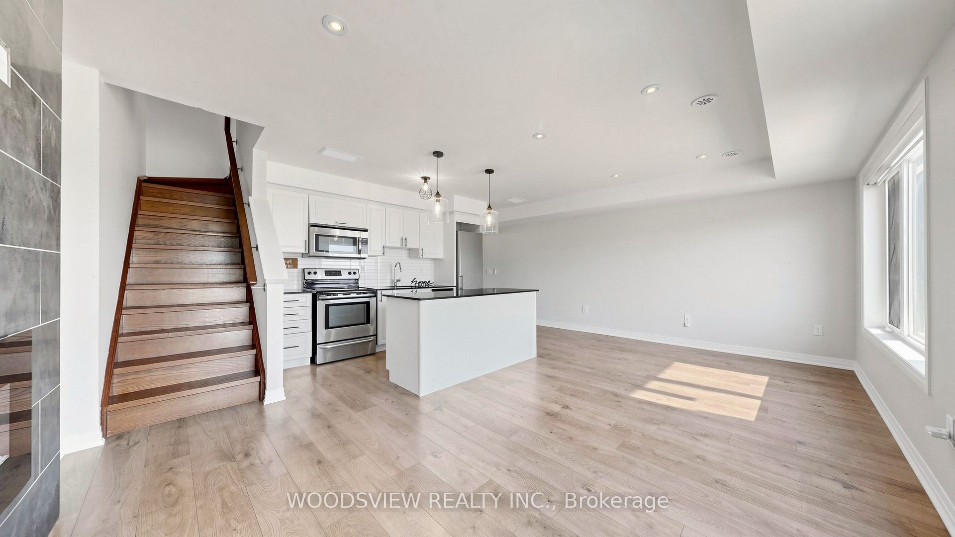 185 William Duncan Road 9, Toronto, ON M3K 0B7 photo 3