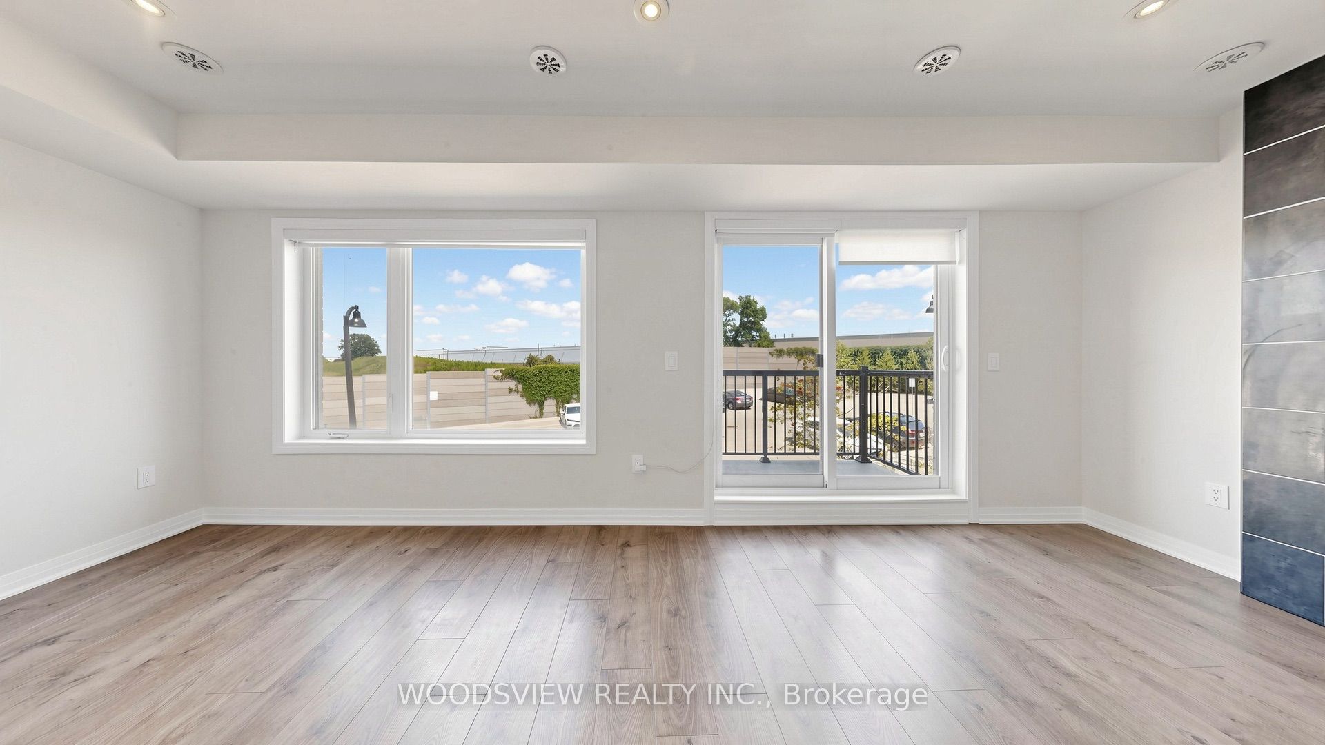 185 William Duncan Road 9, Toronto, ON M3K 0B7 photo 5