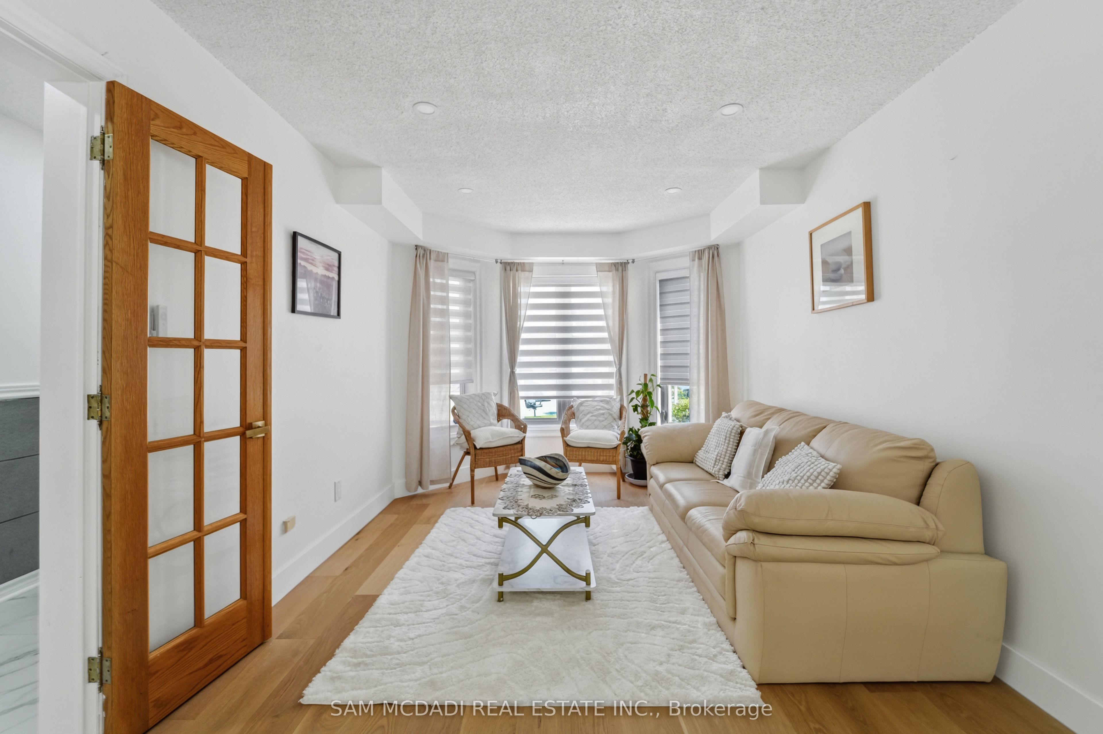 3071 Bayberry Drive, Mississauga, ON L5N 6P1 photo 4