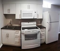 1209 Sandpiper Road Bsmt, Oakville, ON L6M 3S3