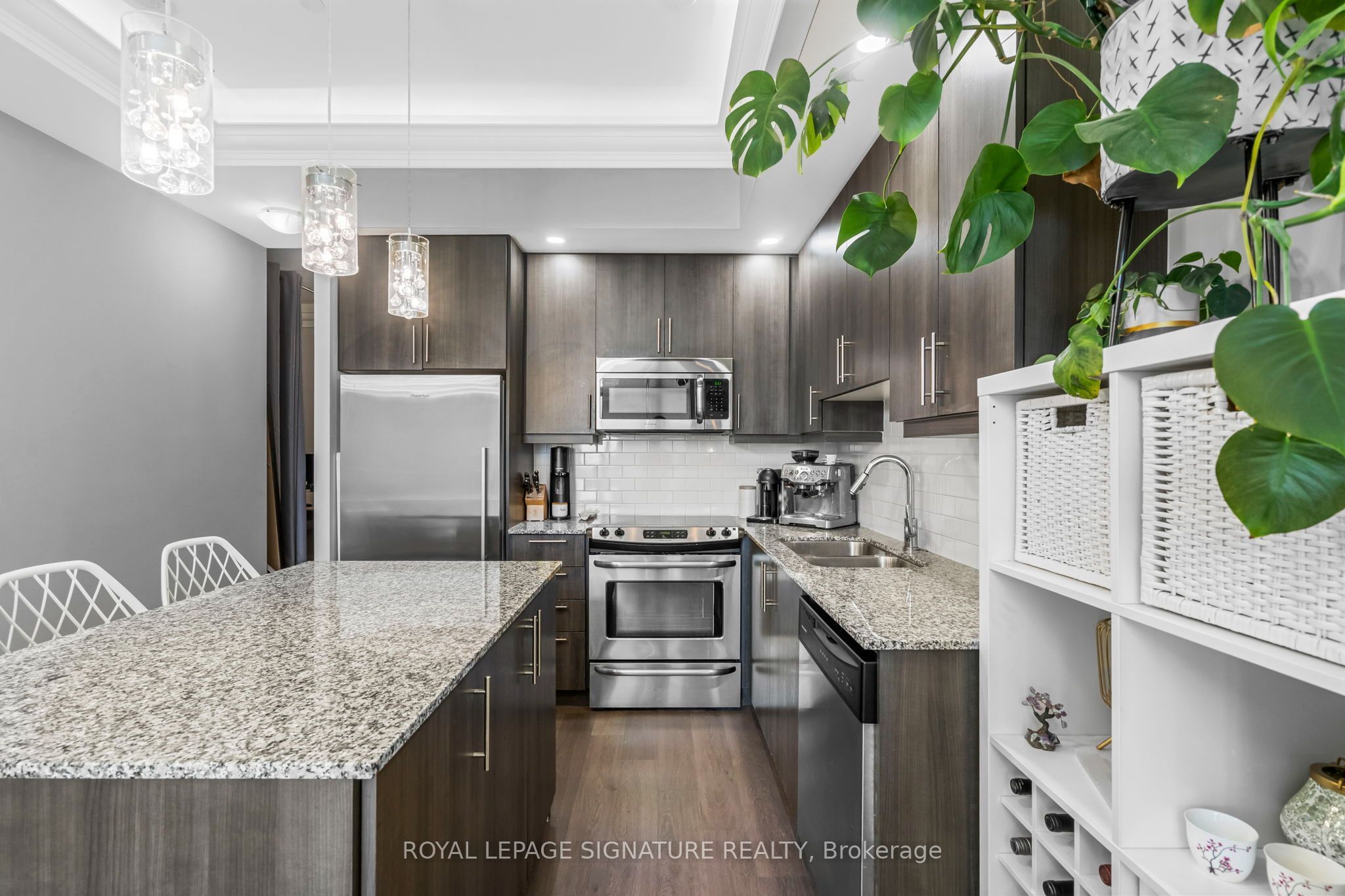 35 Fontenay Court 1203, Toronto, ON M9A 0E2 photo 2