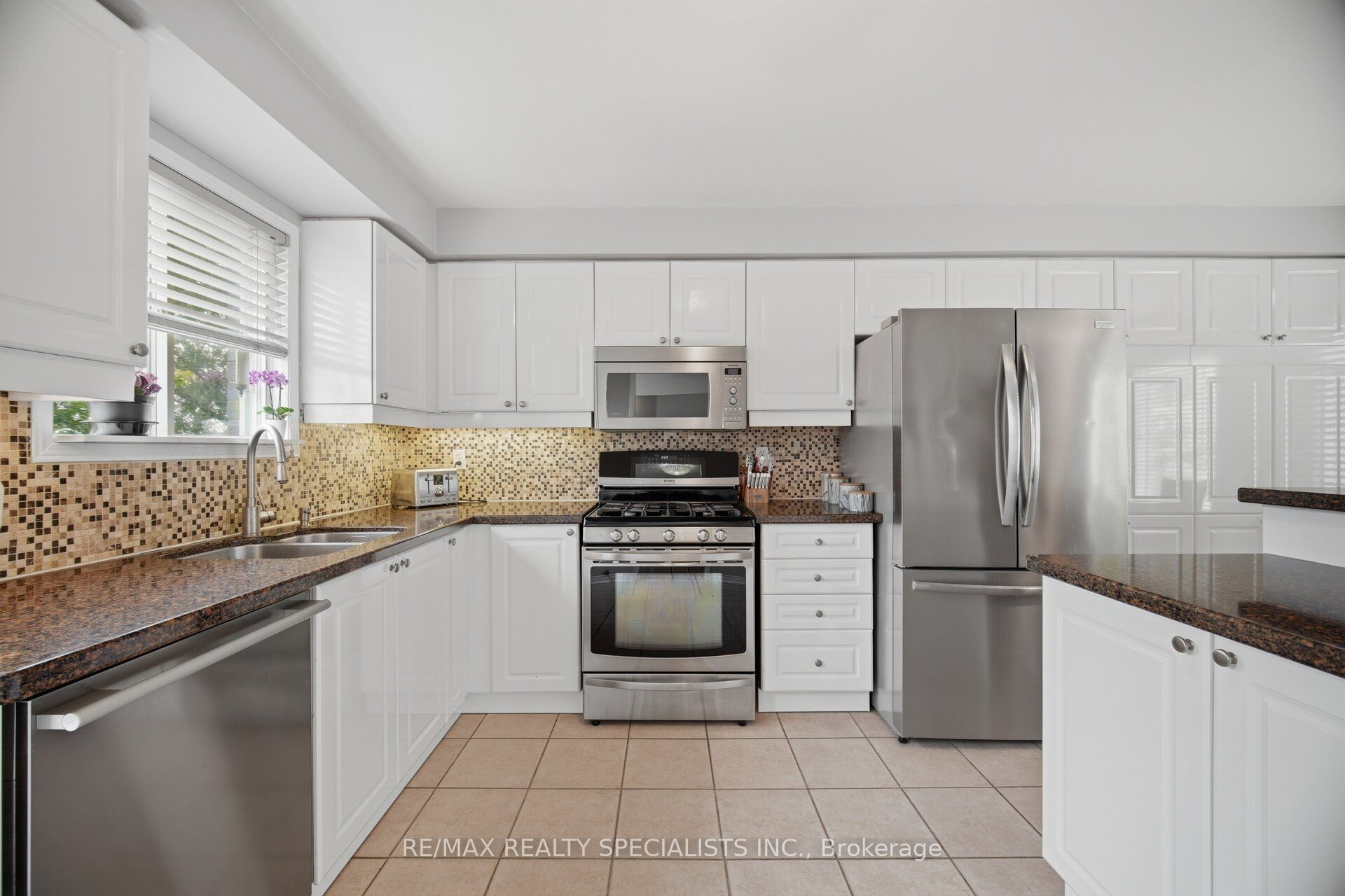 5535 Glen Erin Drive 15, Mississauga, ON L5M 6H1 photo 3