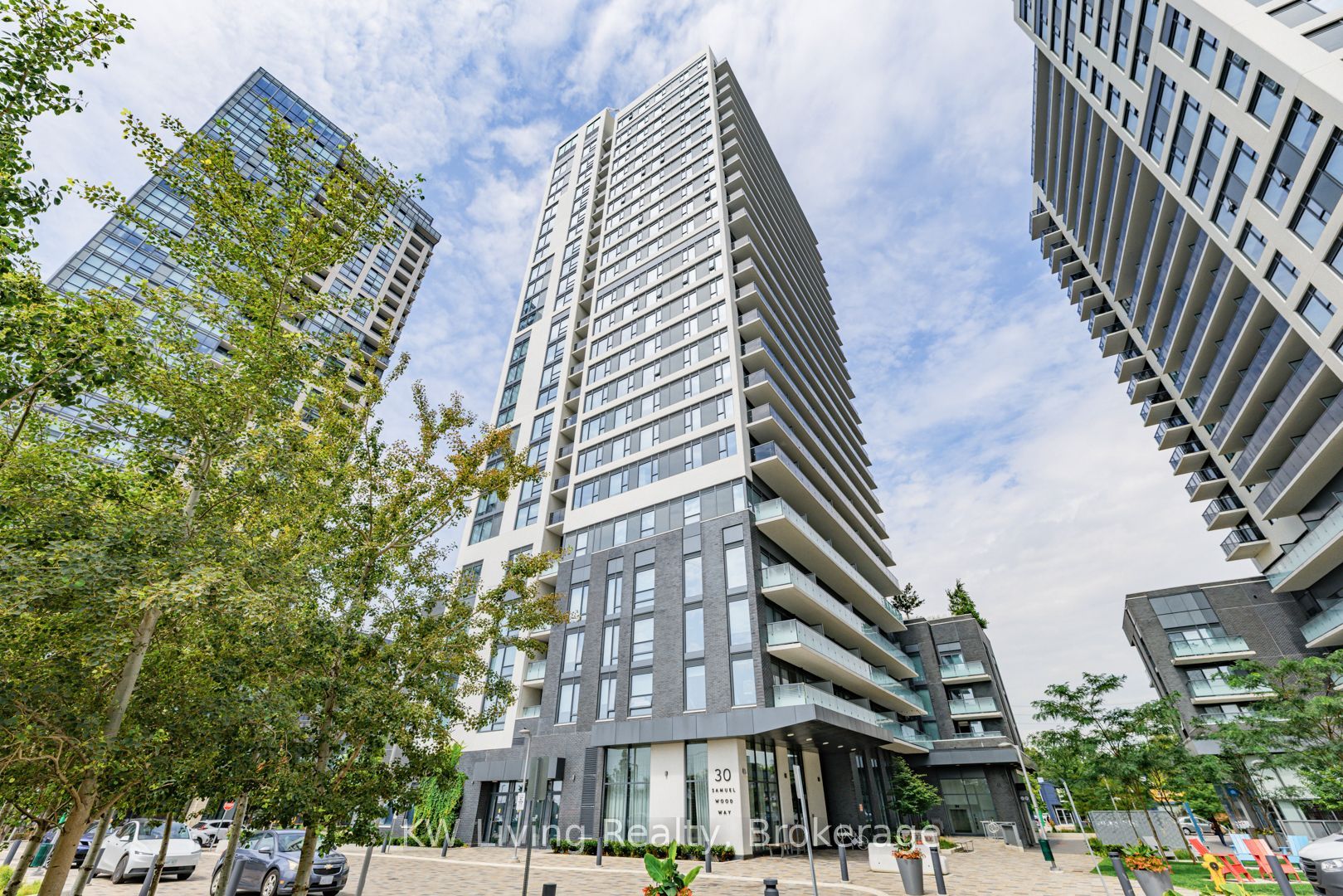 30 Samuel Wood Way 2009, Toronto, ON M9B 0C9 photo 2