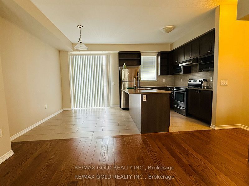 354 Ladycroft Terrace, Mississauga, ON L5A 0A7 photo 3