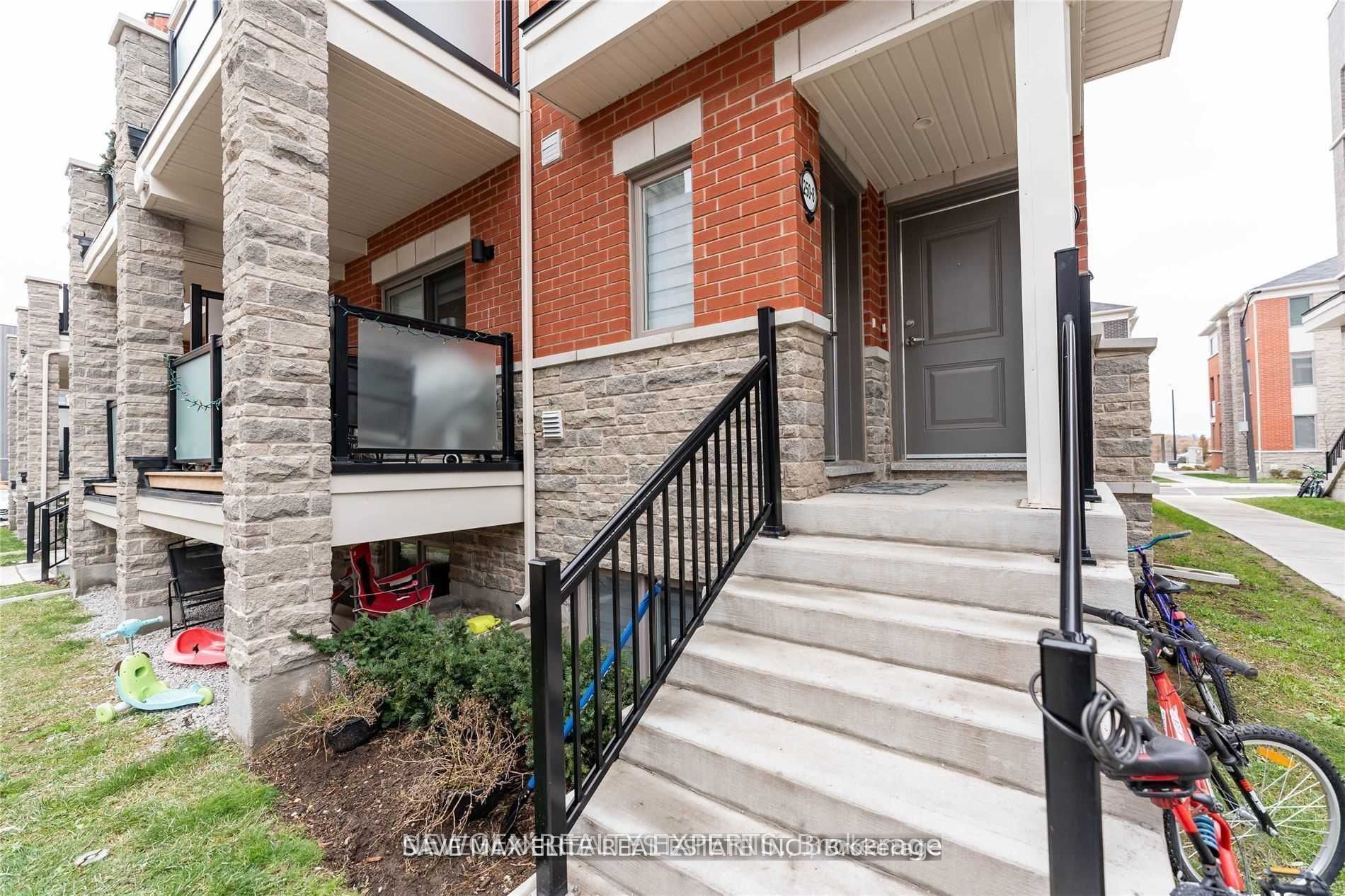 250 Lagerfeld Drive 8, Brampton, ON L7A 5G9 photo 2