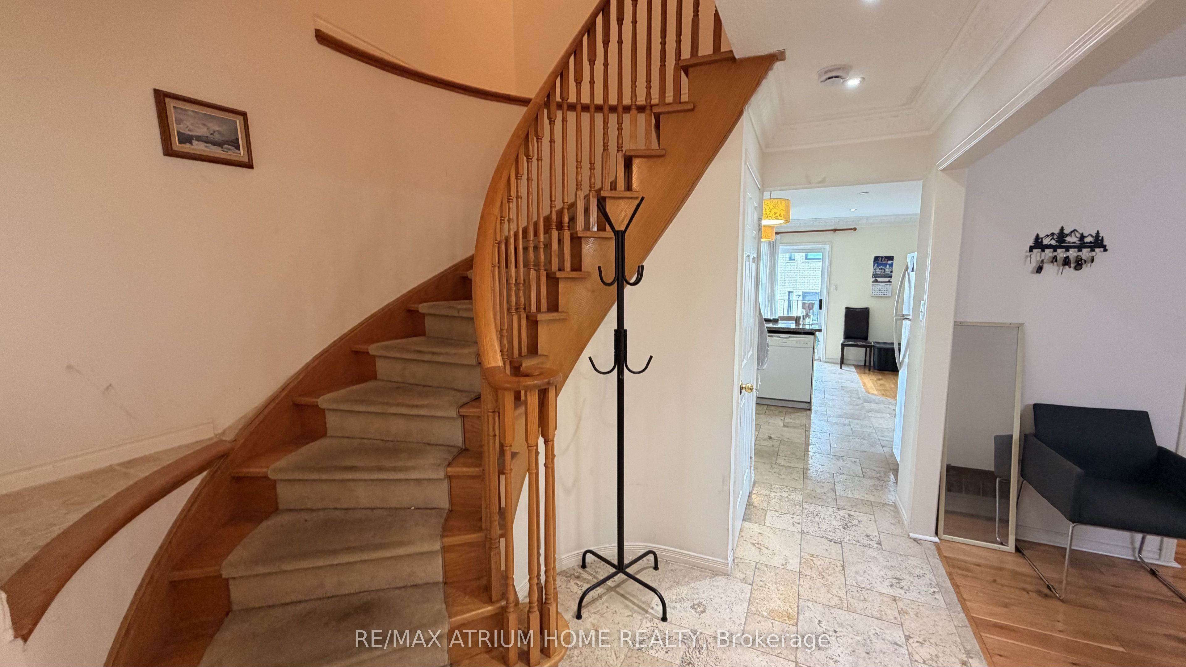 5389 Wilderness Trail Main, Mississauga, ON L4Z 4A8 photo 2