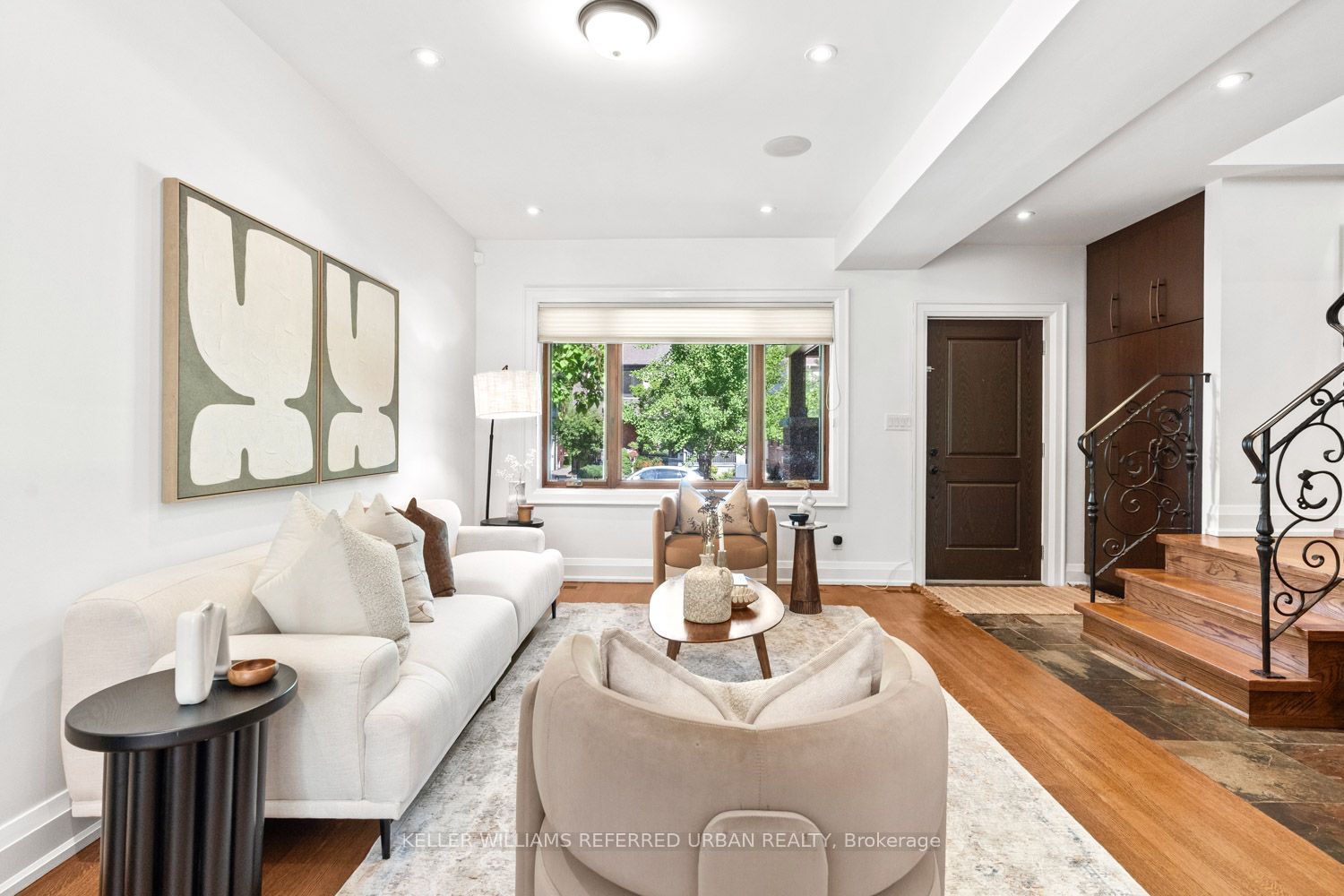 474 Armadale Avenue, Toronto, ON M6S 3X9 photo 3
