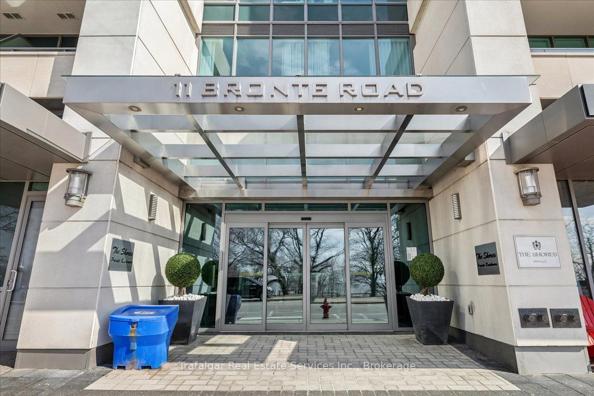 11 Bronte Road 327, Oakville, ON L6L 0E1 photo 3