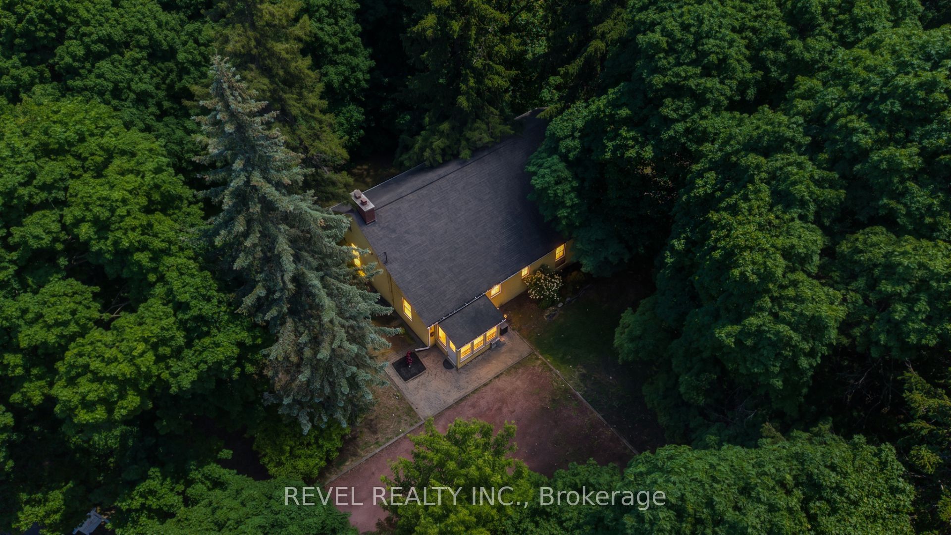 41 Mill Street, Mississauga, ON L5M 1Y3 photo 2