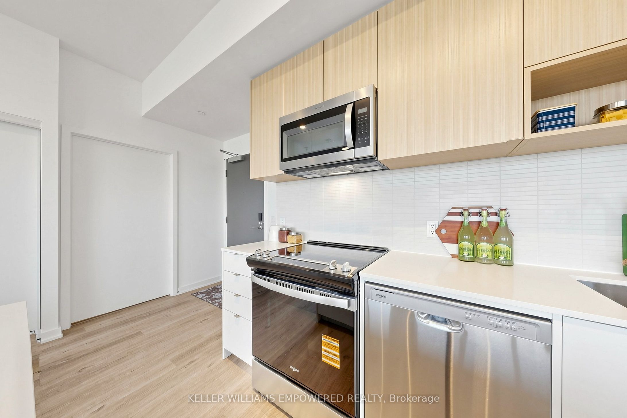 4365 Bloor Street W 904, Toronto, ON M9C 0E2 photo 4
