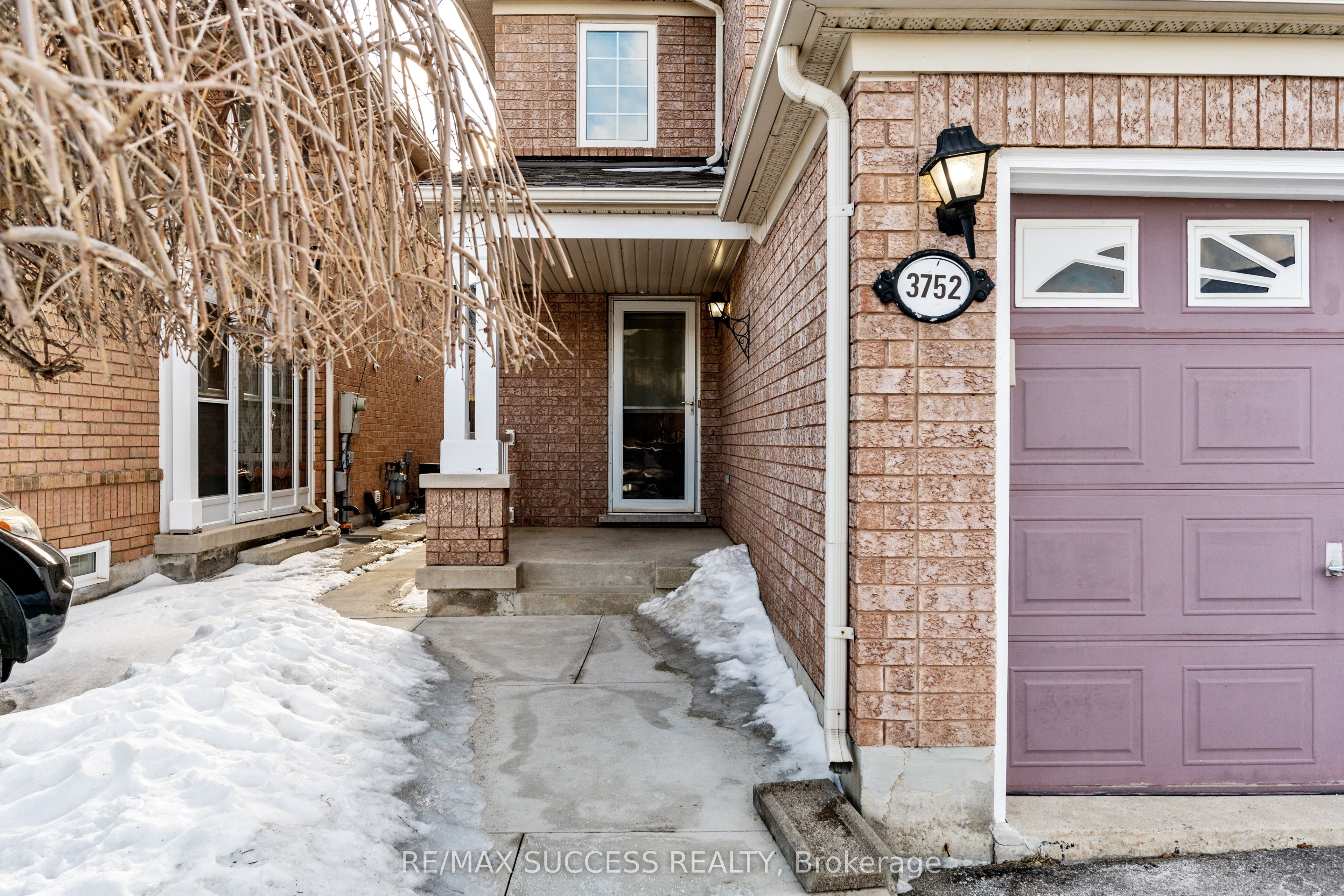 3752 Milkwood Crescent, Mississauga, ON L5N 8H3 photo 3