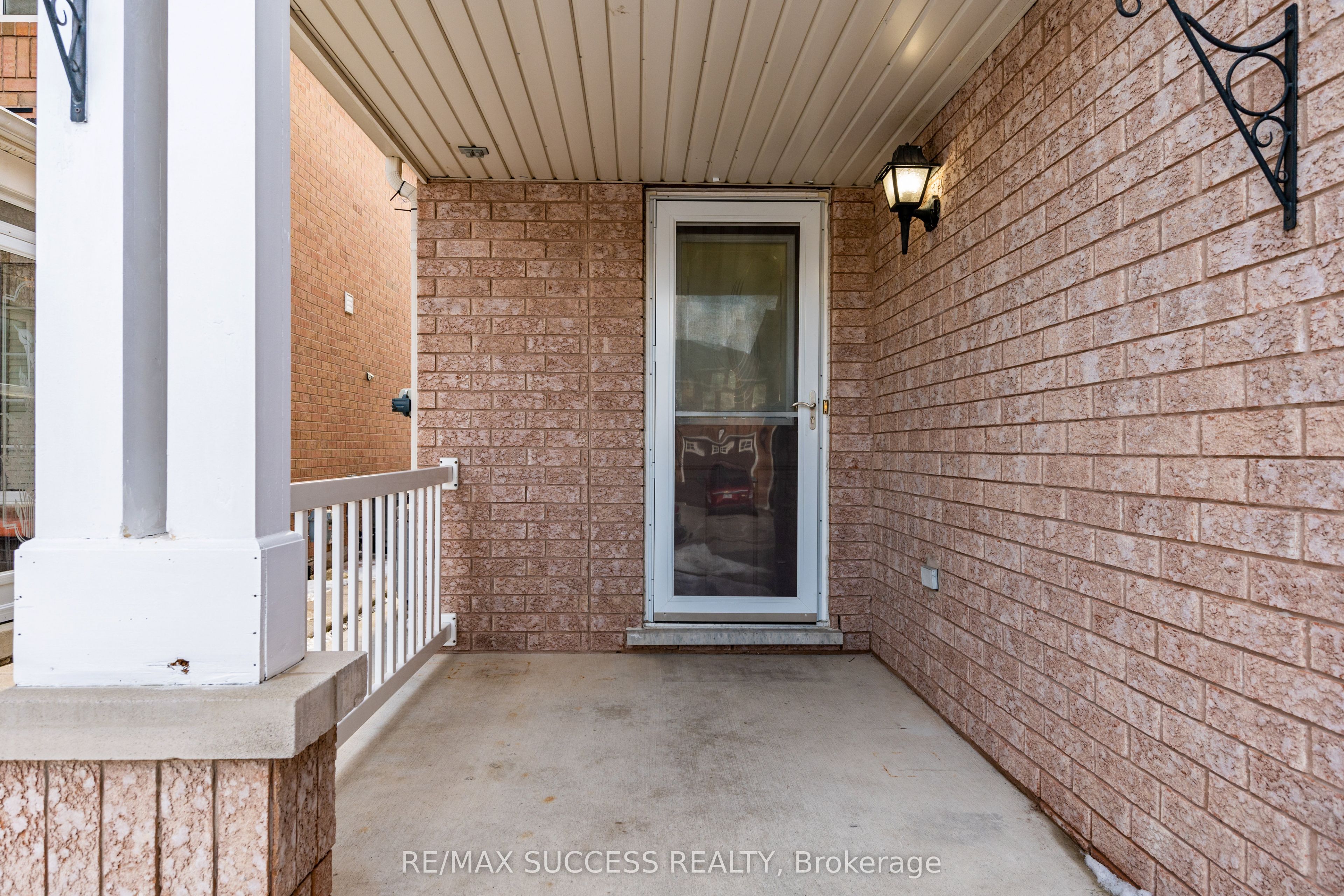 3752 Milkwood Crescent, Mississauga, ON L5N 8H3 photo 4