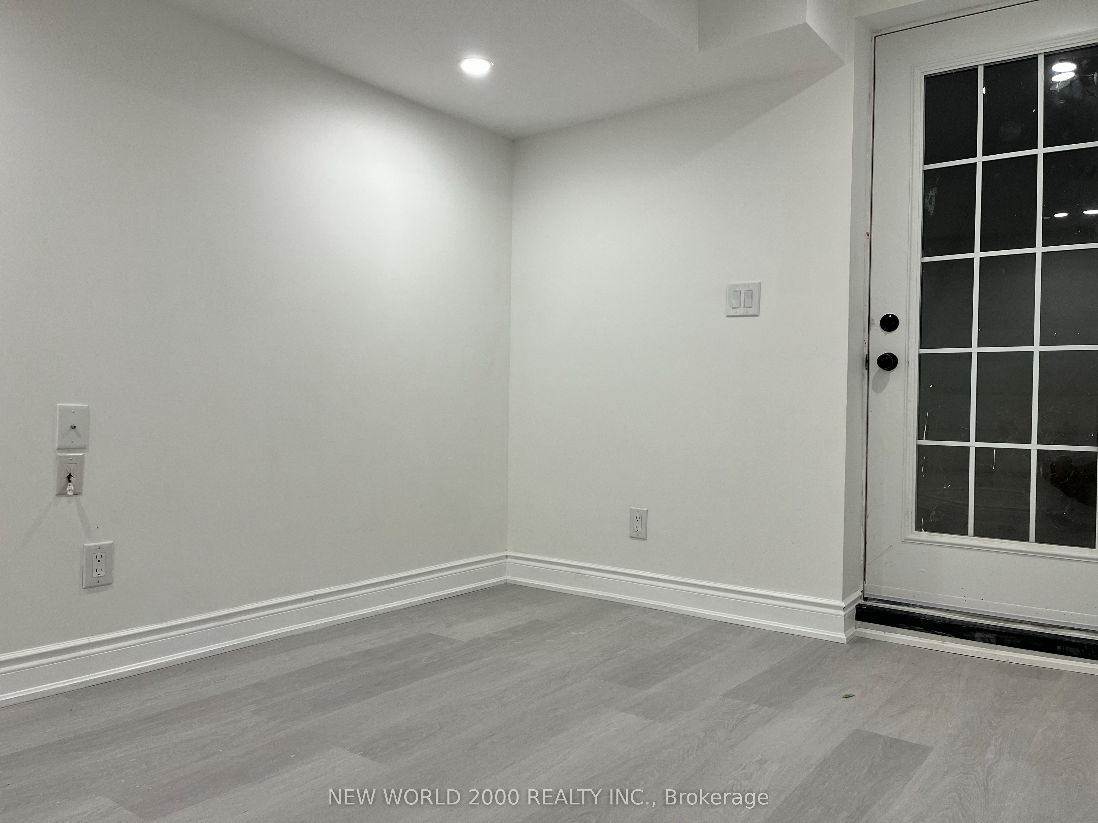 4718 Centretown Way Bsmt, Mississauga, ON L5R 0C9 photo 2