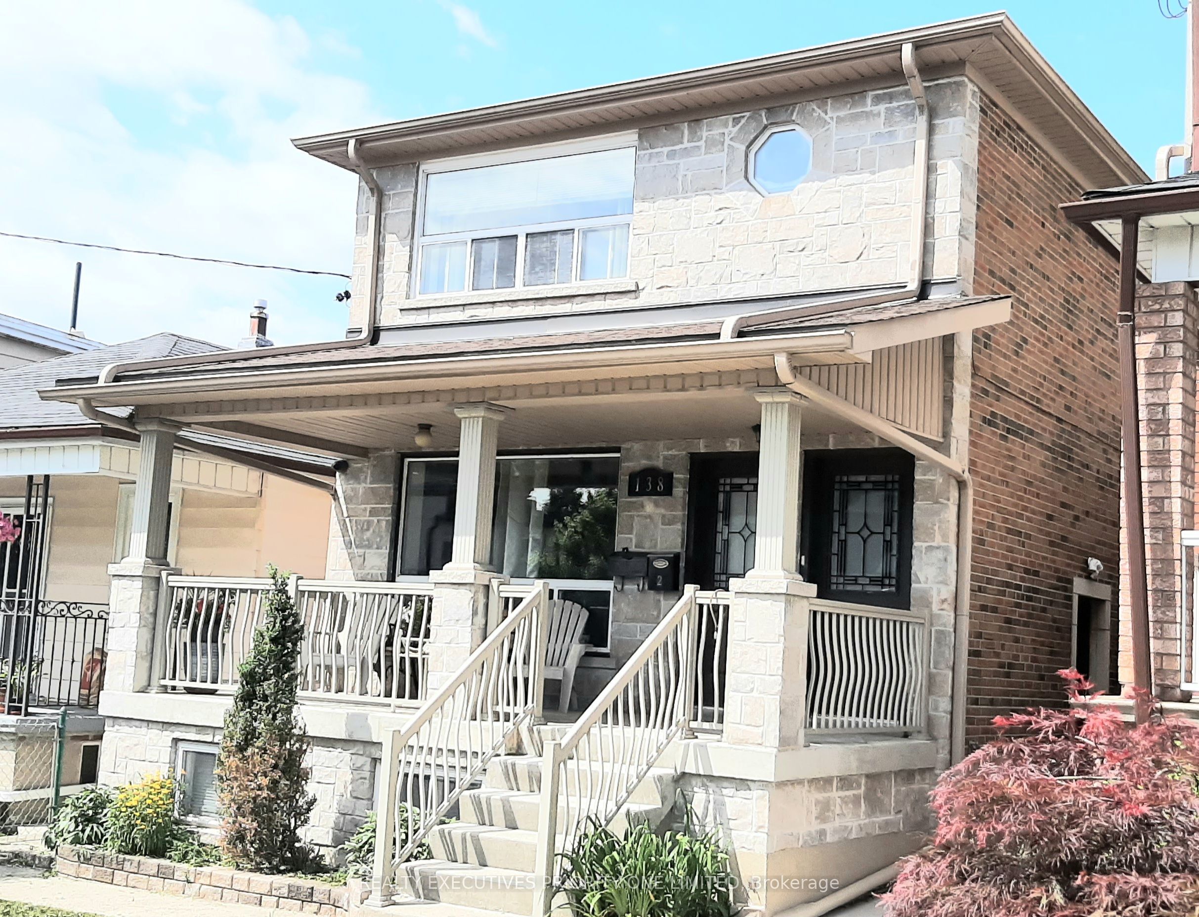 138 Day Avenue, Toronto, ON M6E 3W3