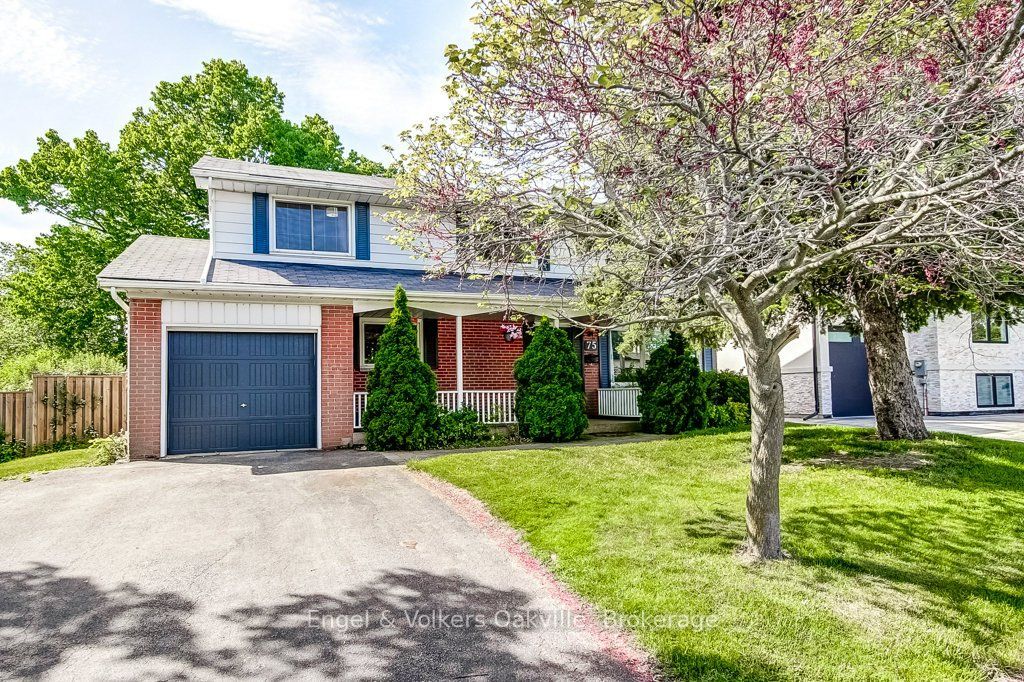 75 Ridge Drive, Oakville, ON L6H 1B7 photo 2