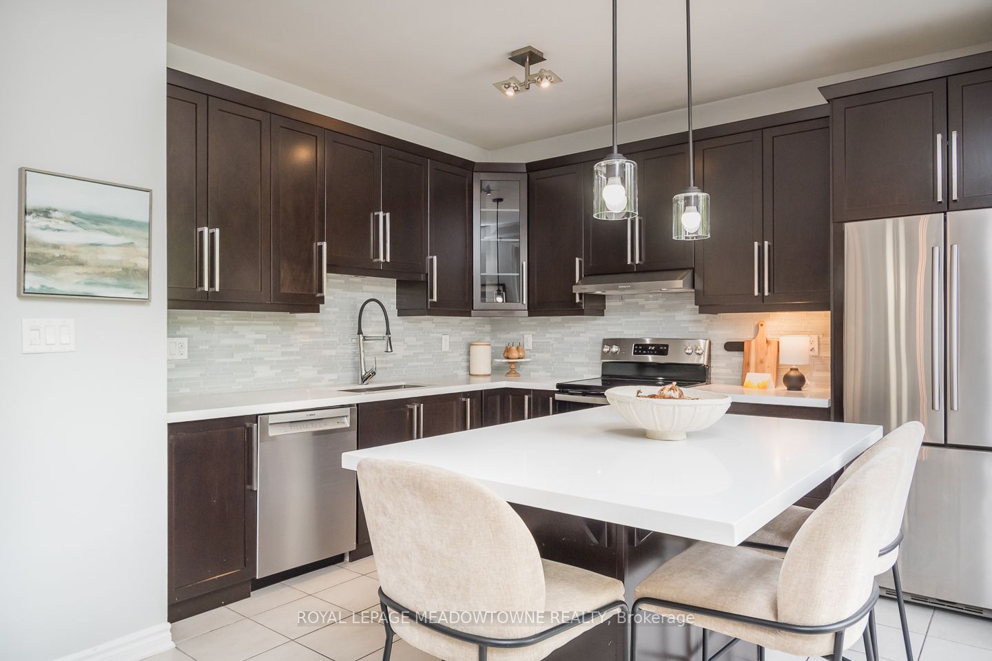 1185 Biason Circle, Milton, ON L9T 8S7 photo 2