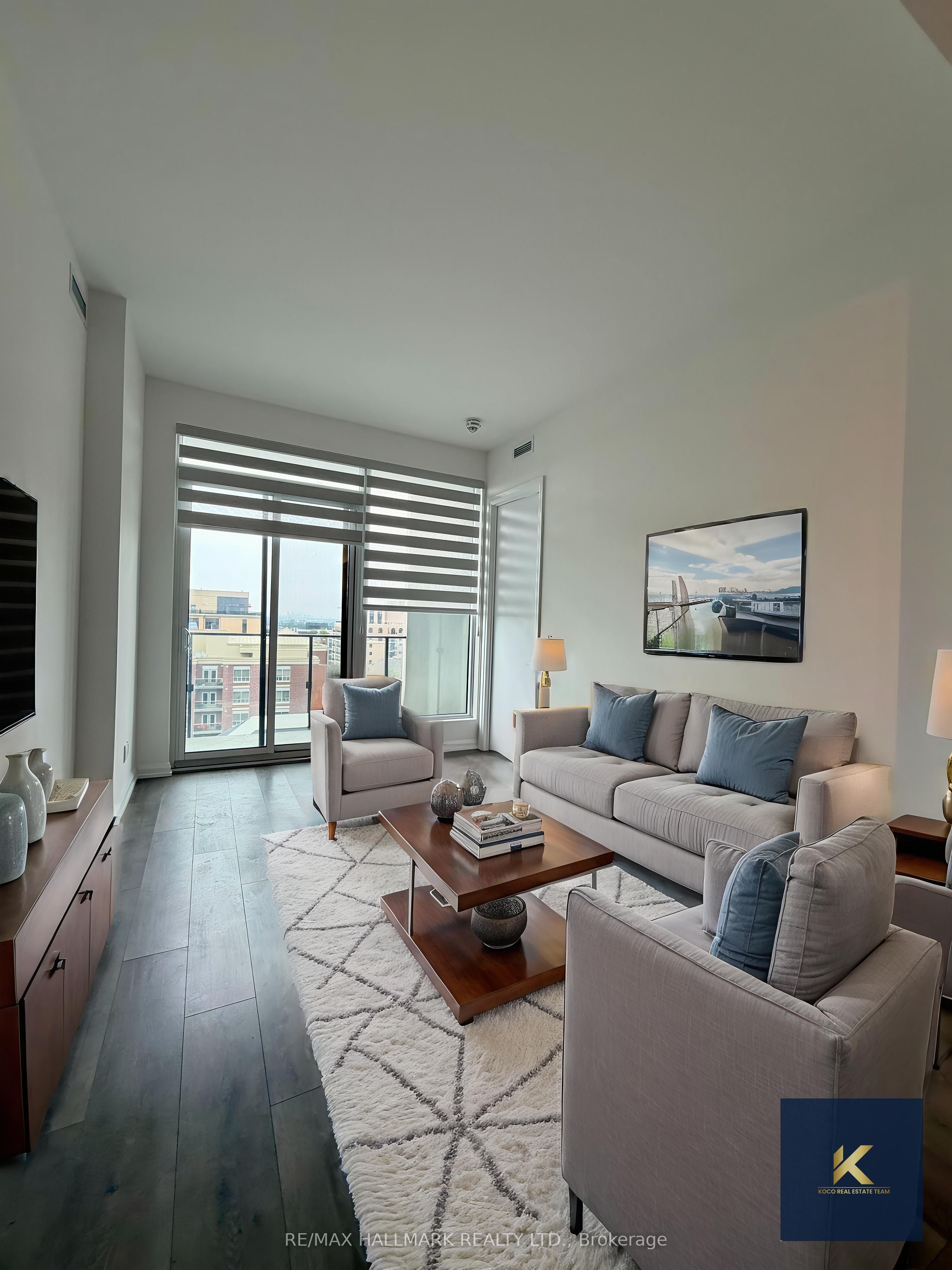 4208 Dundas Street W 703, Toronto, ON M8X 1Y6 photo 2