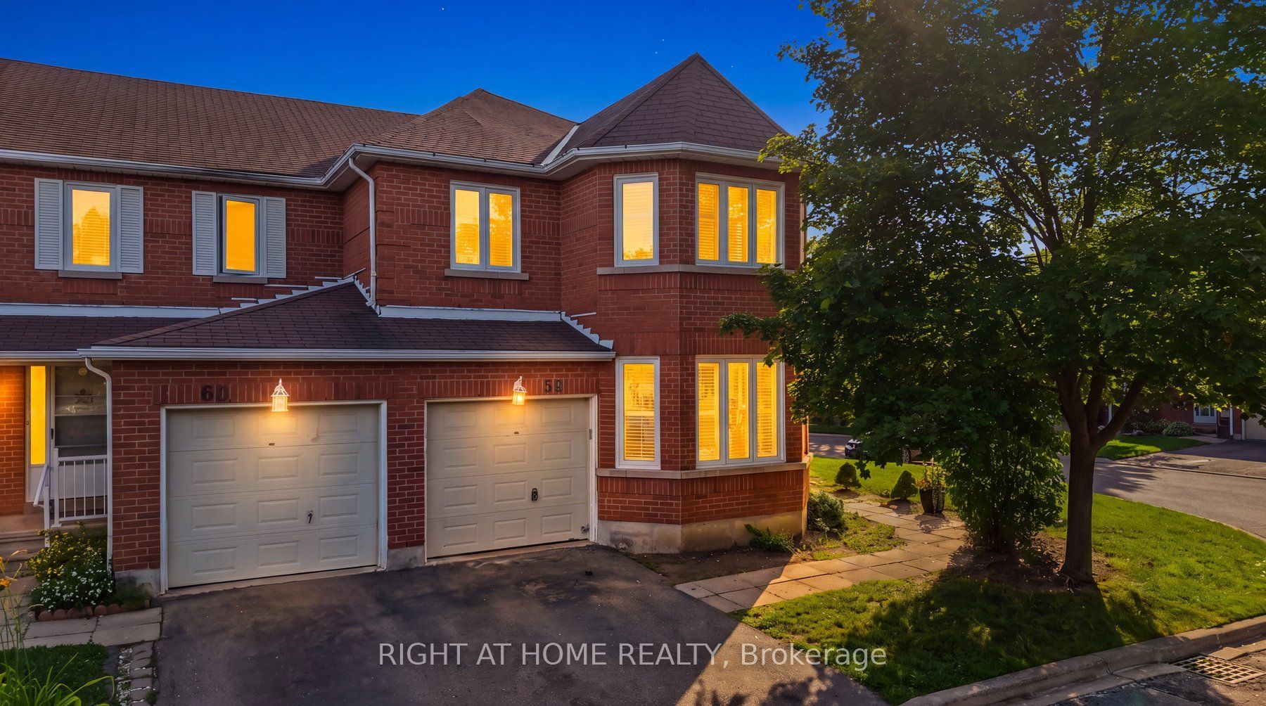 6050 Bidwell Trail 59, Mississauga, ON L5V 1V6