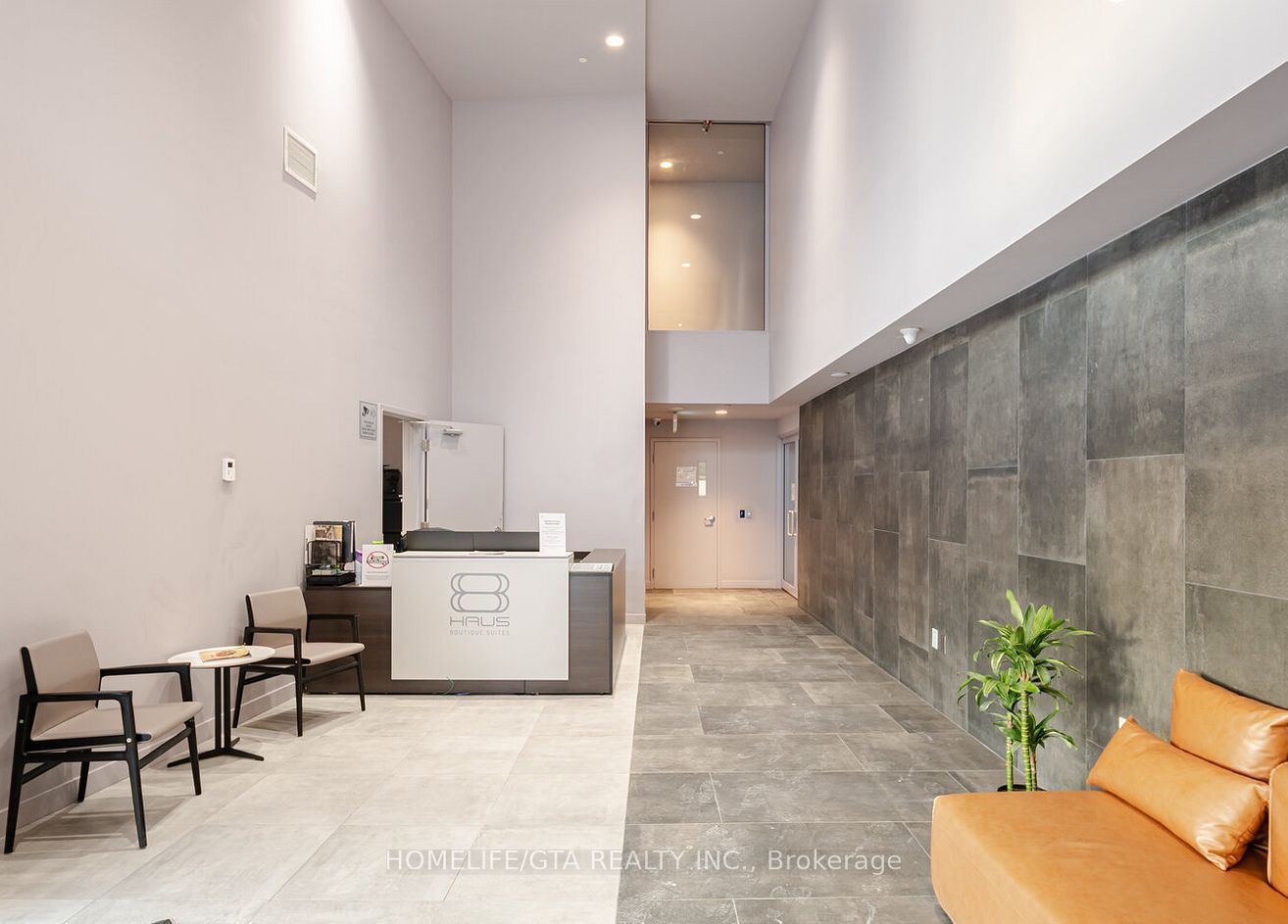 2433 Dufferin Street 208, Toronto, ON M6E 3T3 photo 5