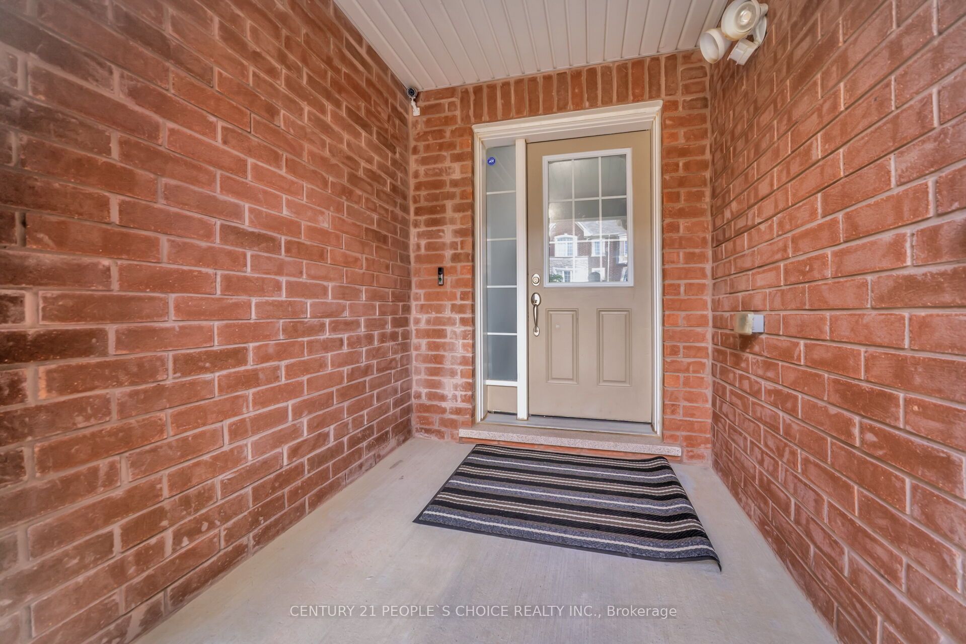 74 Metro Crescent, Brampton, ON L7A 4P1 photo 5