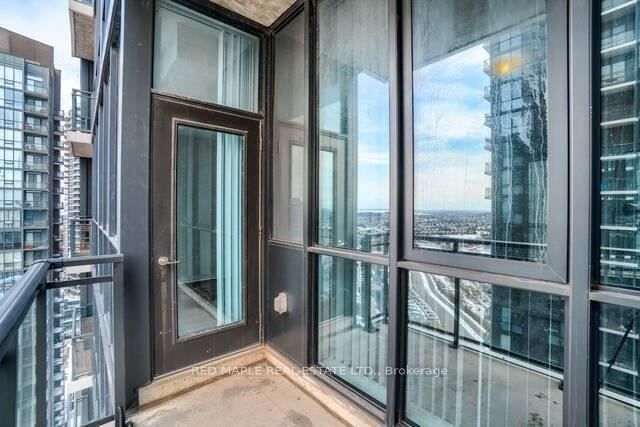 55 Eglinton Avenue W 2010, Mississauga, ON L5R 0E4 photo 2